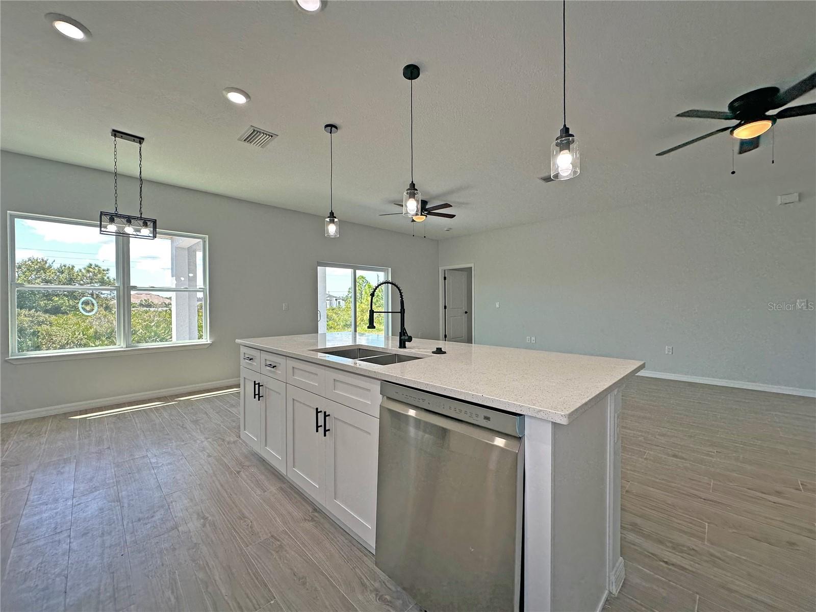 13558 Jeronimo Ln Property Photo 7
