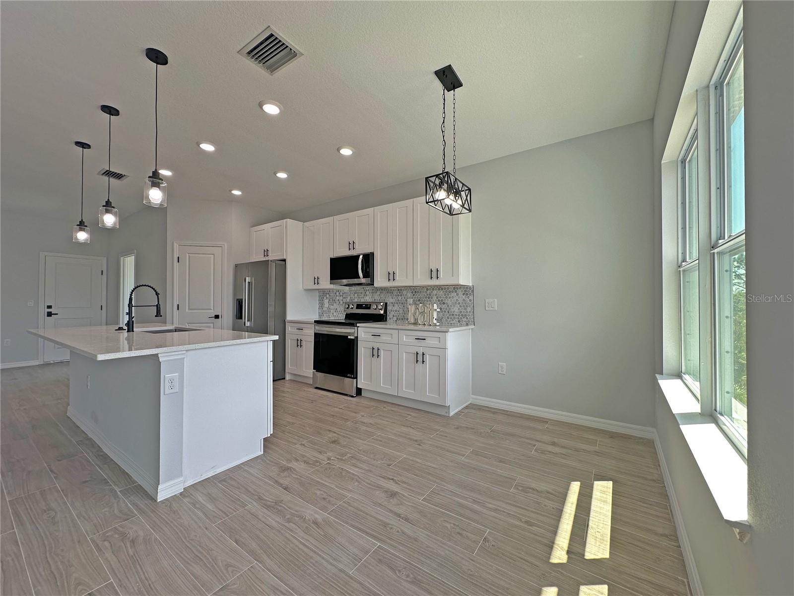 13558 Jeronimo Ln Property Photo 10