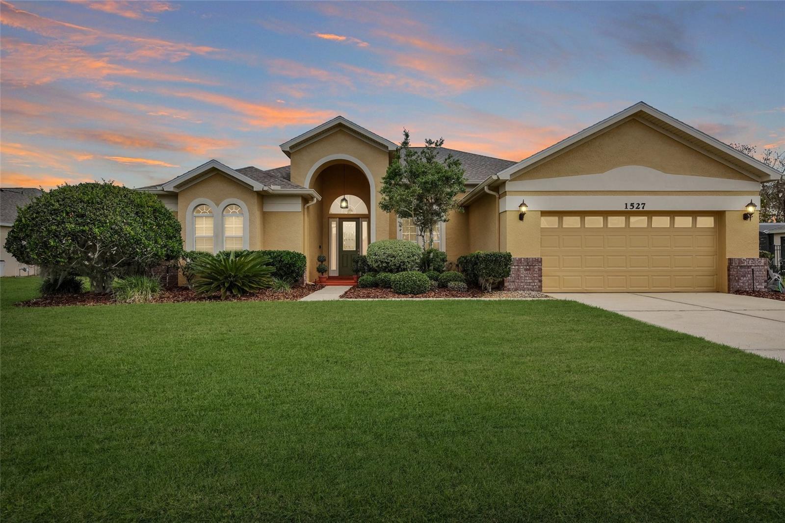 1527 Gants Cir Property Photo 1