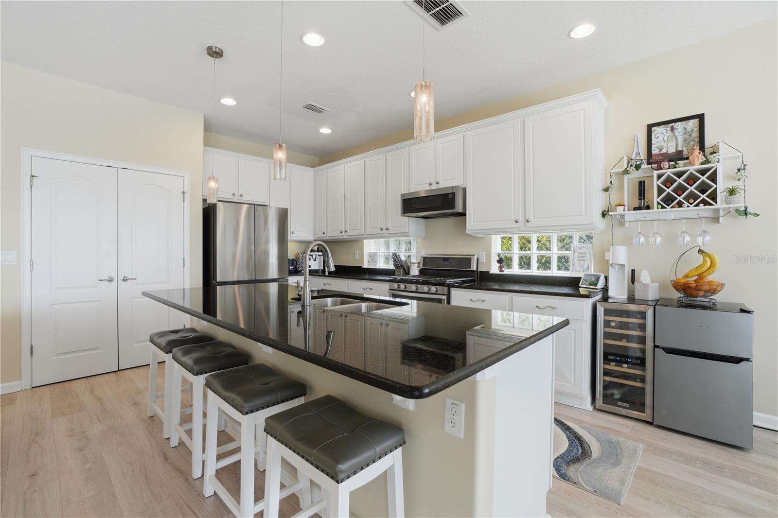2296 Natoma Blvd Property Photo 10