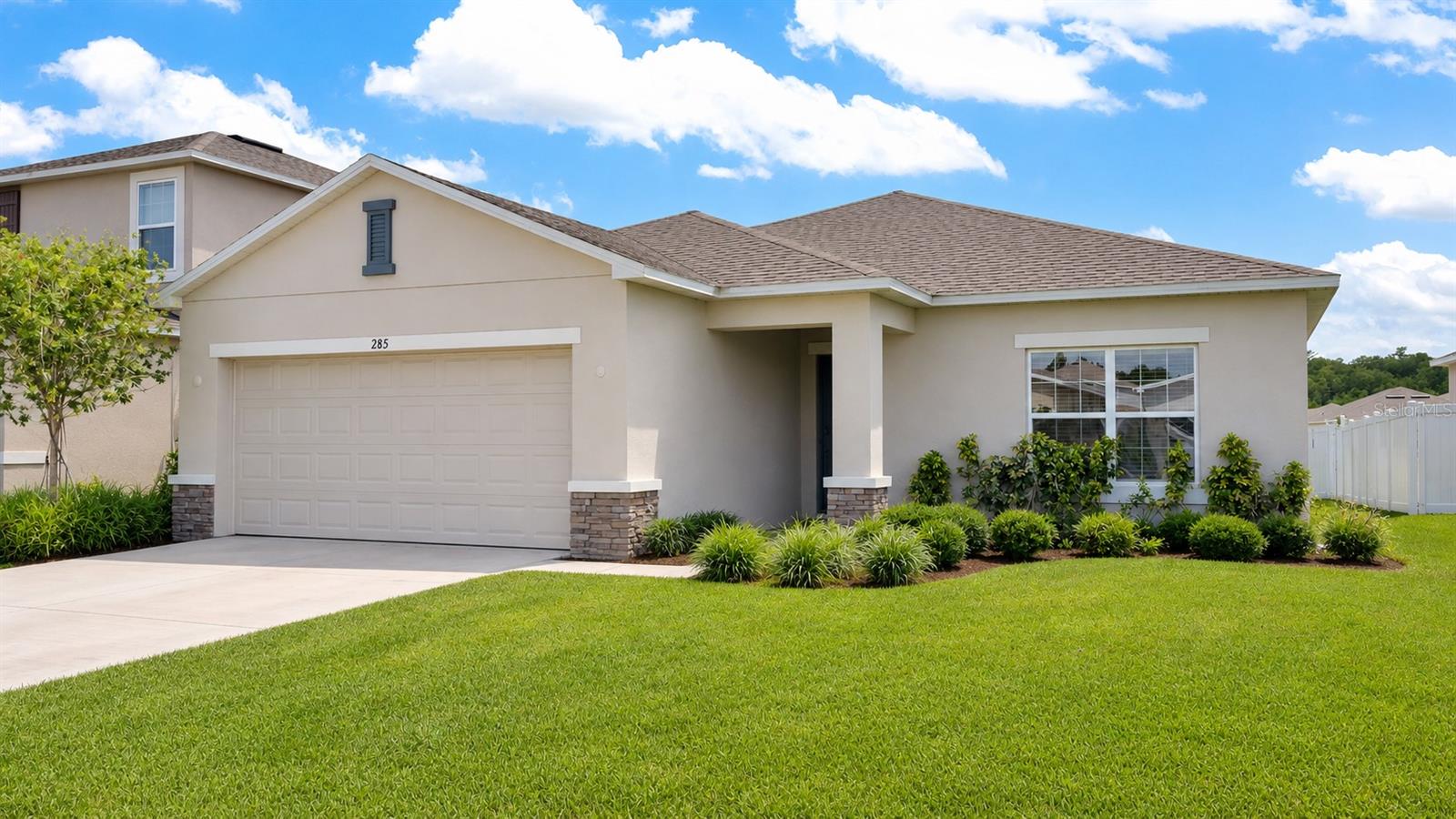 285 White Heron Way Property Photo 2