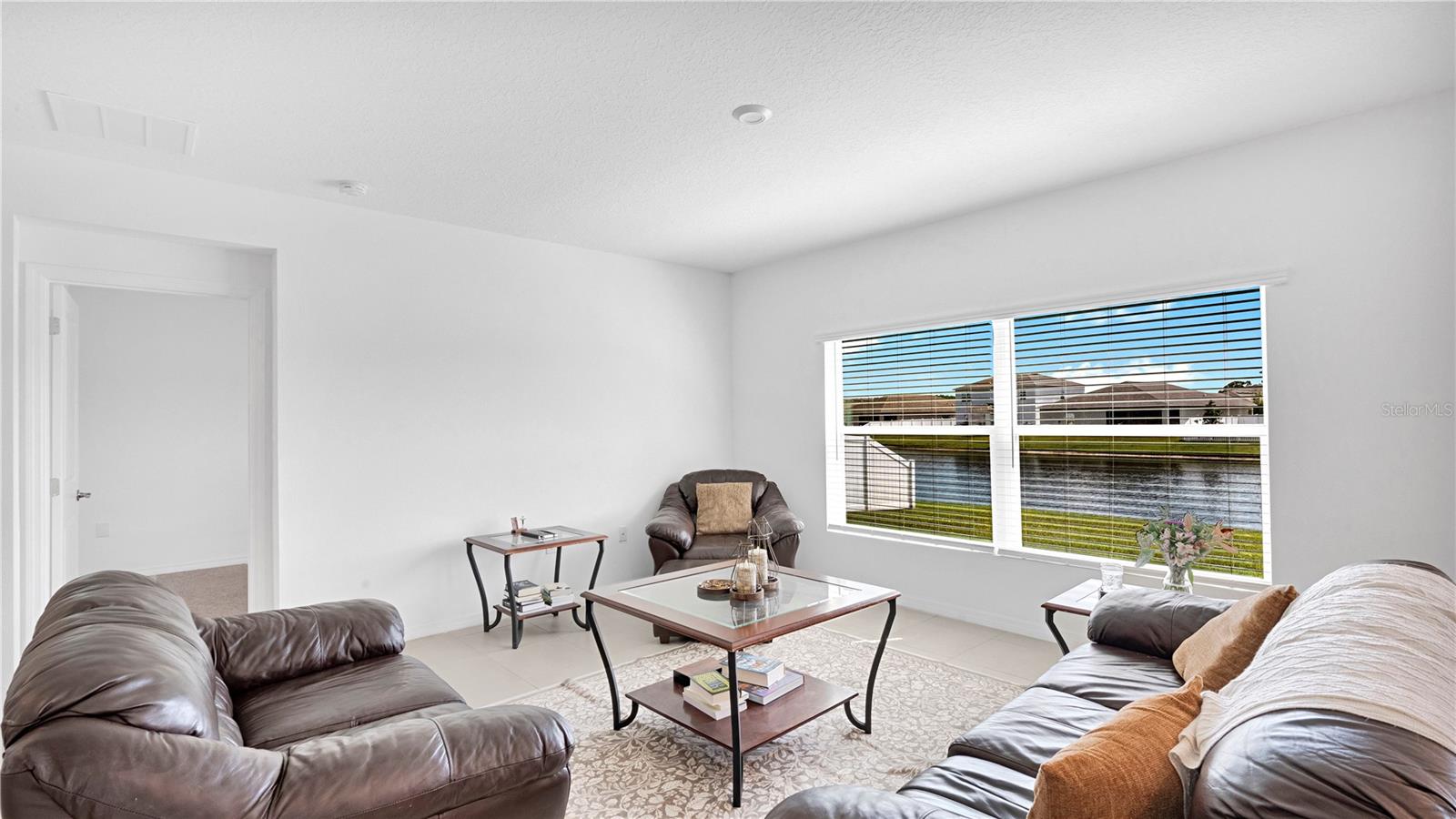 285 White Heron Way Property Photo 4