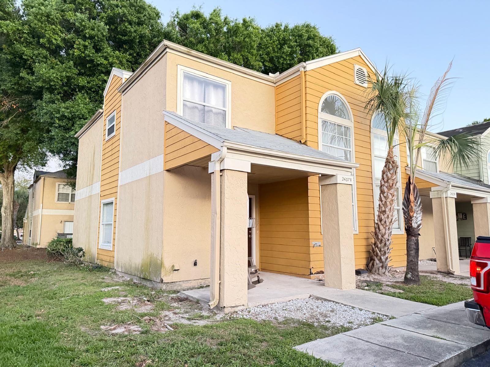 O6407744 Property Photo 1