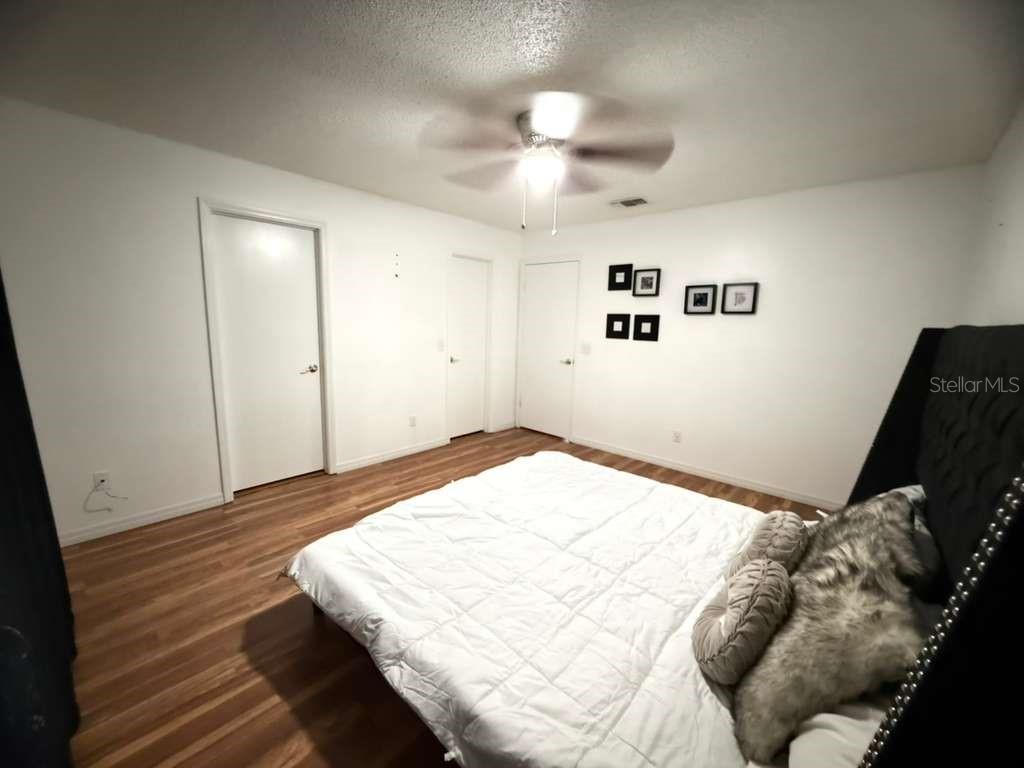 O6407744 Property Photo 27