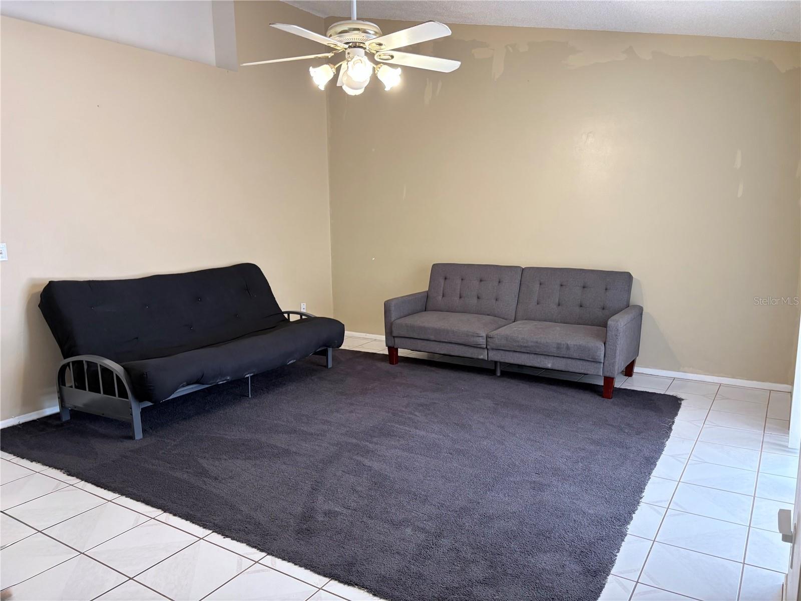 1105 Indian Ridge Trl E Property Photo 5