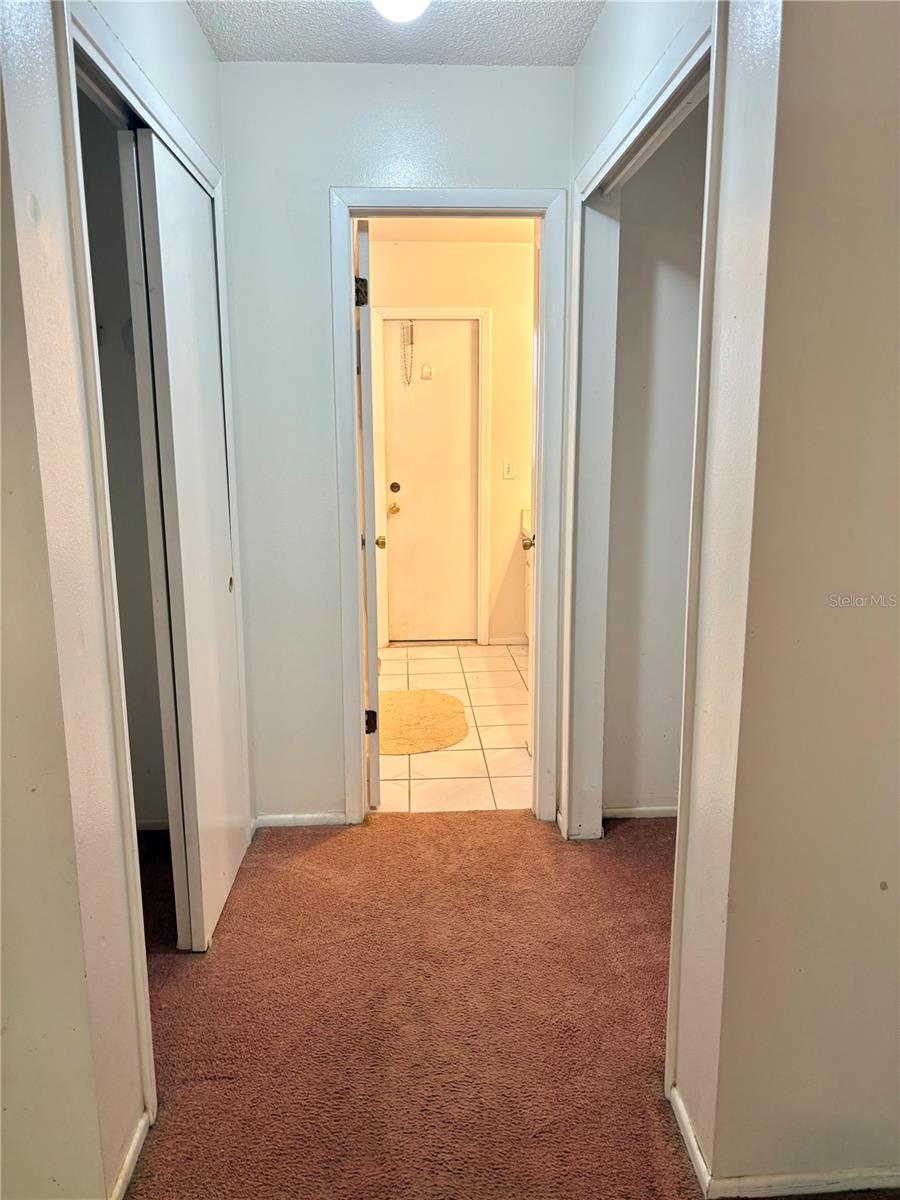 1105 Indian Ridge Trl E Property Photo 14