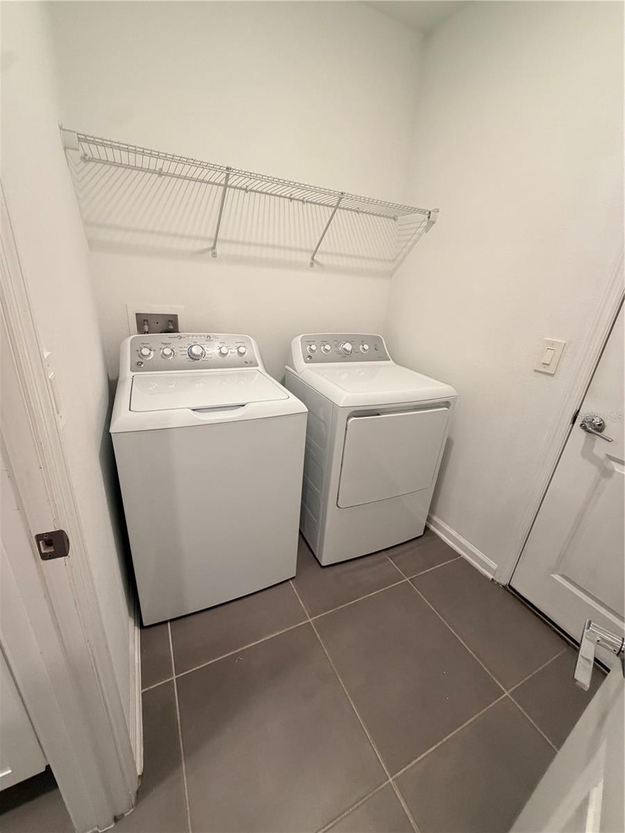 926 Jackson Ave Property Photo 6