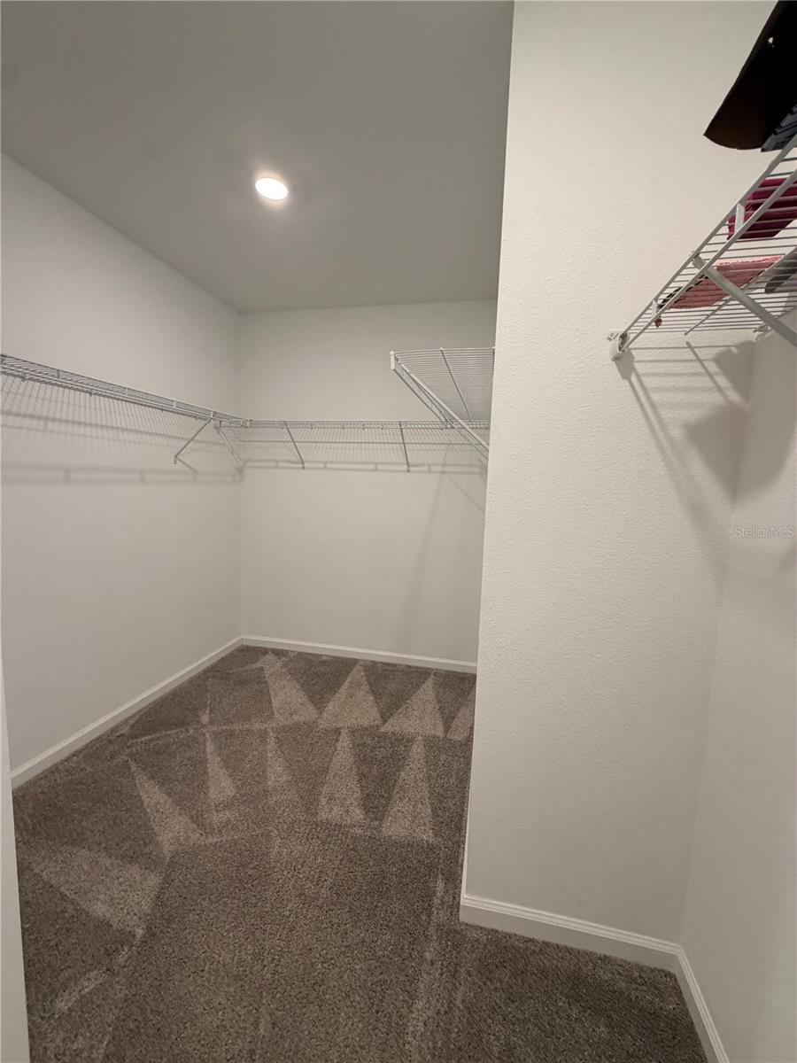 926 Jackson Ave Property Photo 9