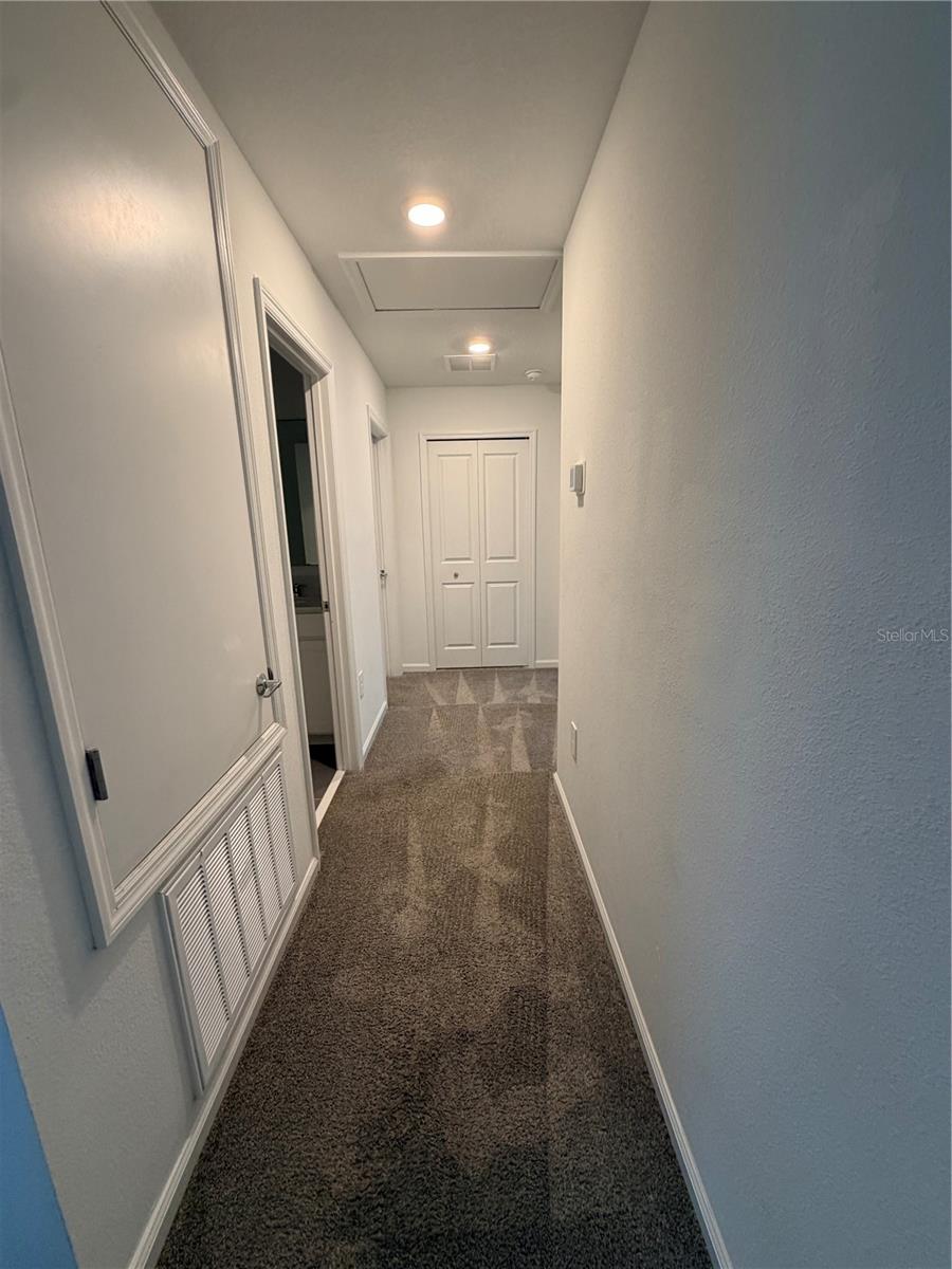 926 Jackson Ave Property Photo 18
