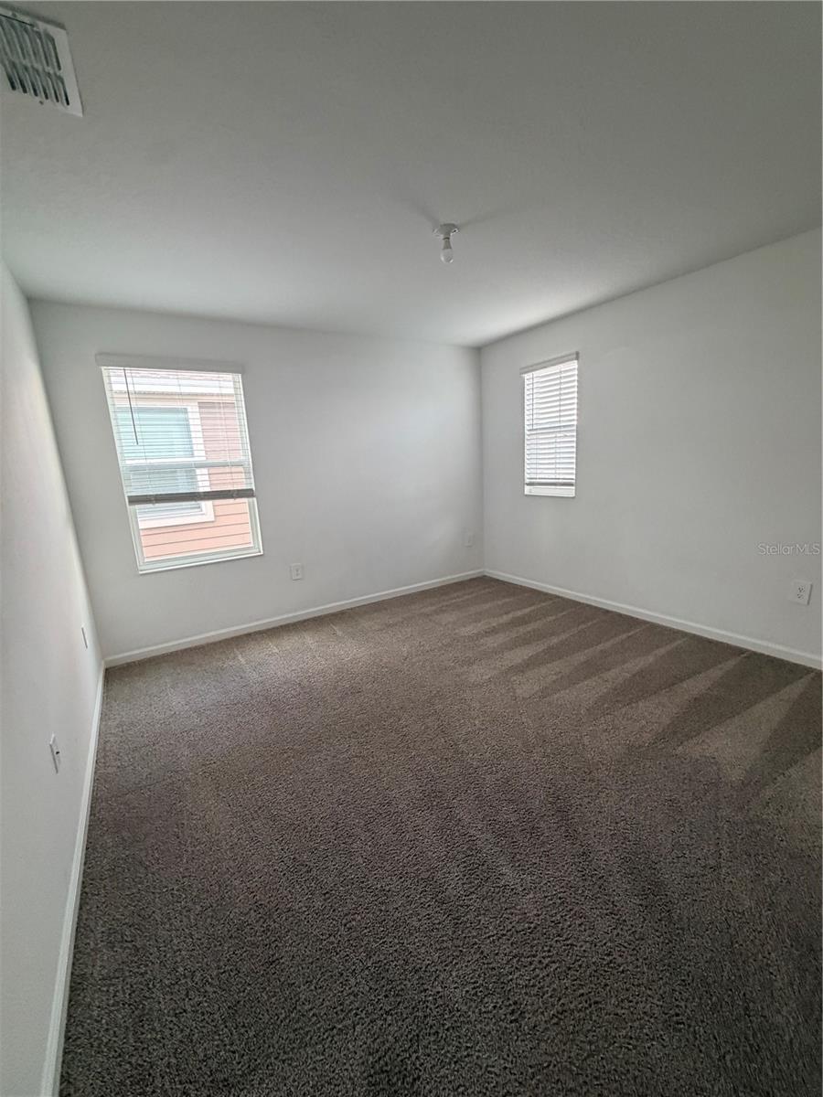926 Jackson Ave Property Photo 21