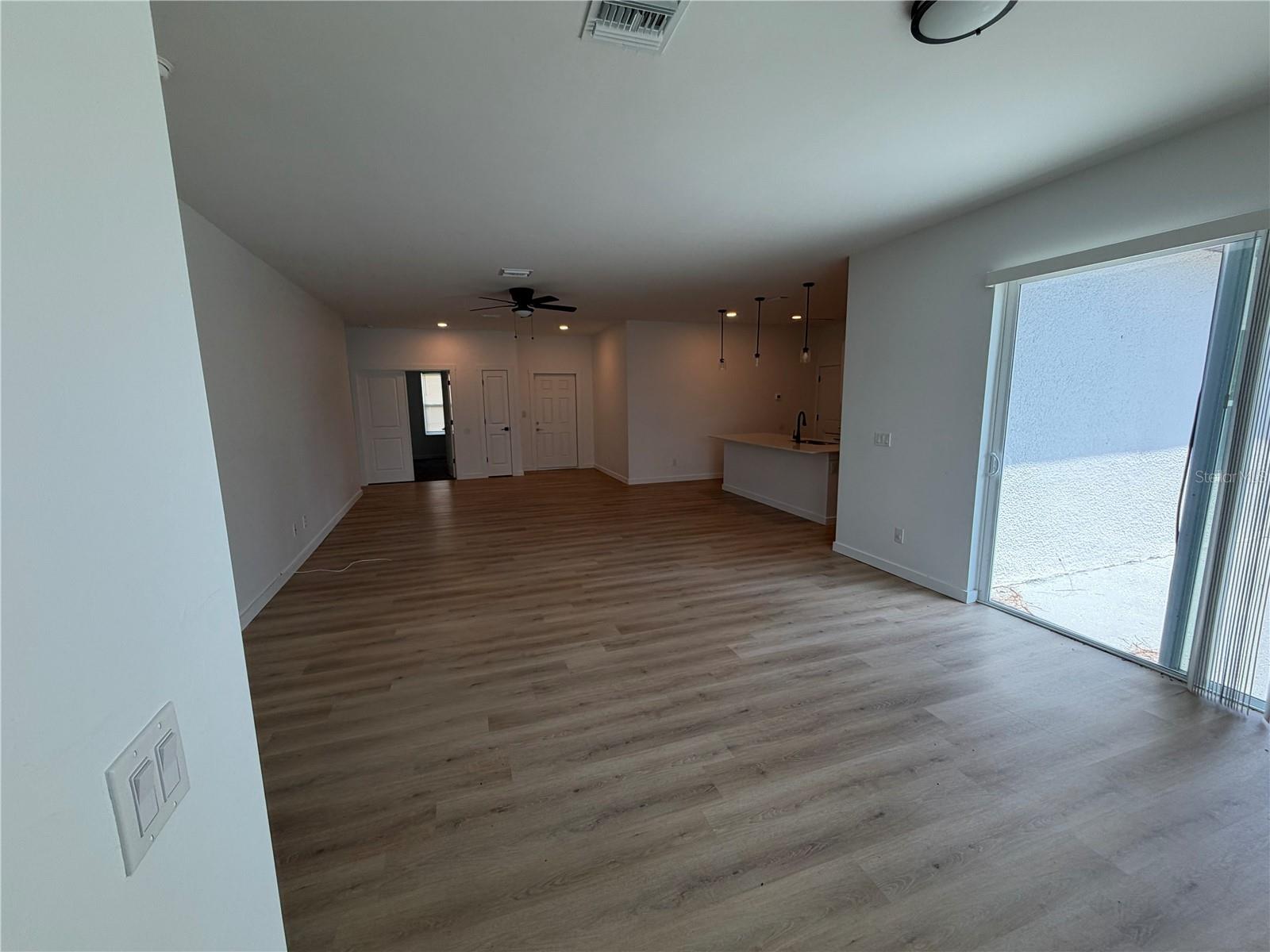 319 Spaulding St Property Photo 7