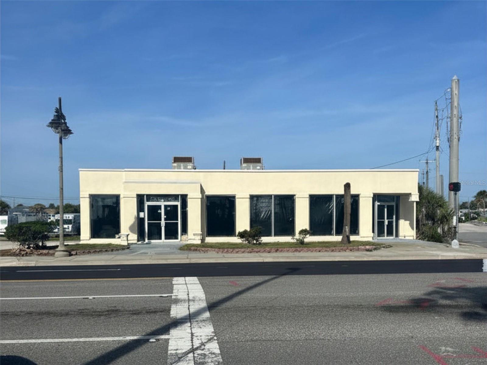 2000 S Atlantic Ave Property Photo 1