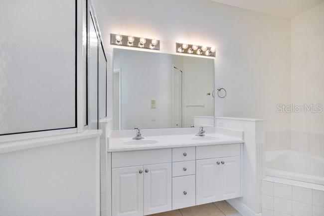 208 Lamonte Point Ct Property Photo 22