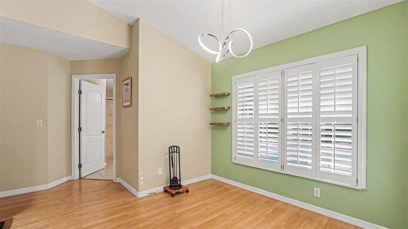 6607 Se 11th Loop Property Photo 11