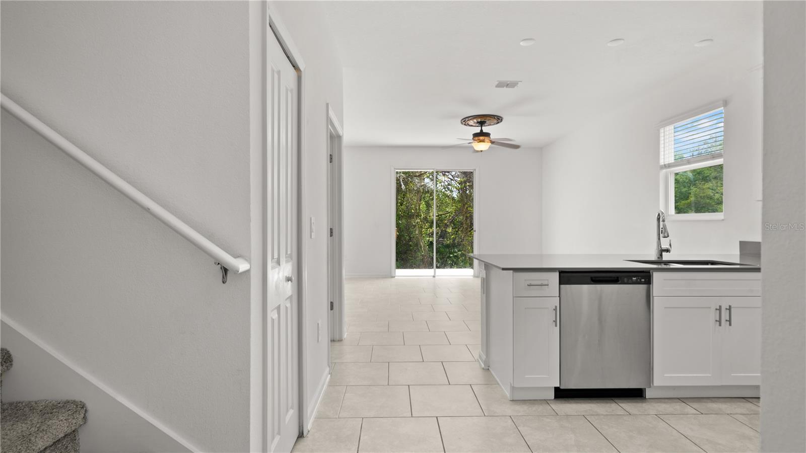 7428 Stone Creek Trl Property Photo 5