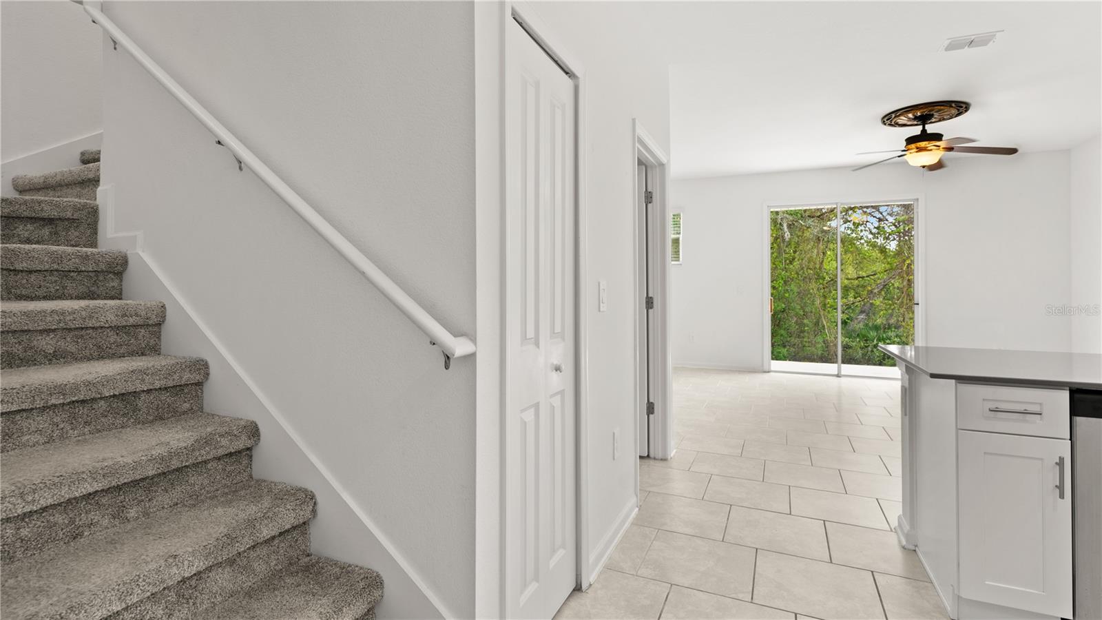 7428 Stone Creek Trl Property Photo 6