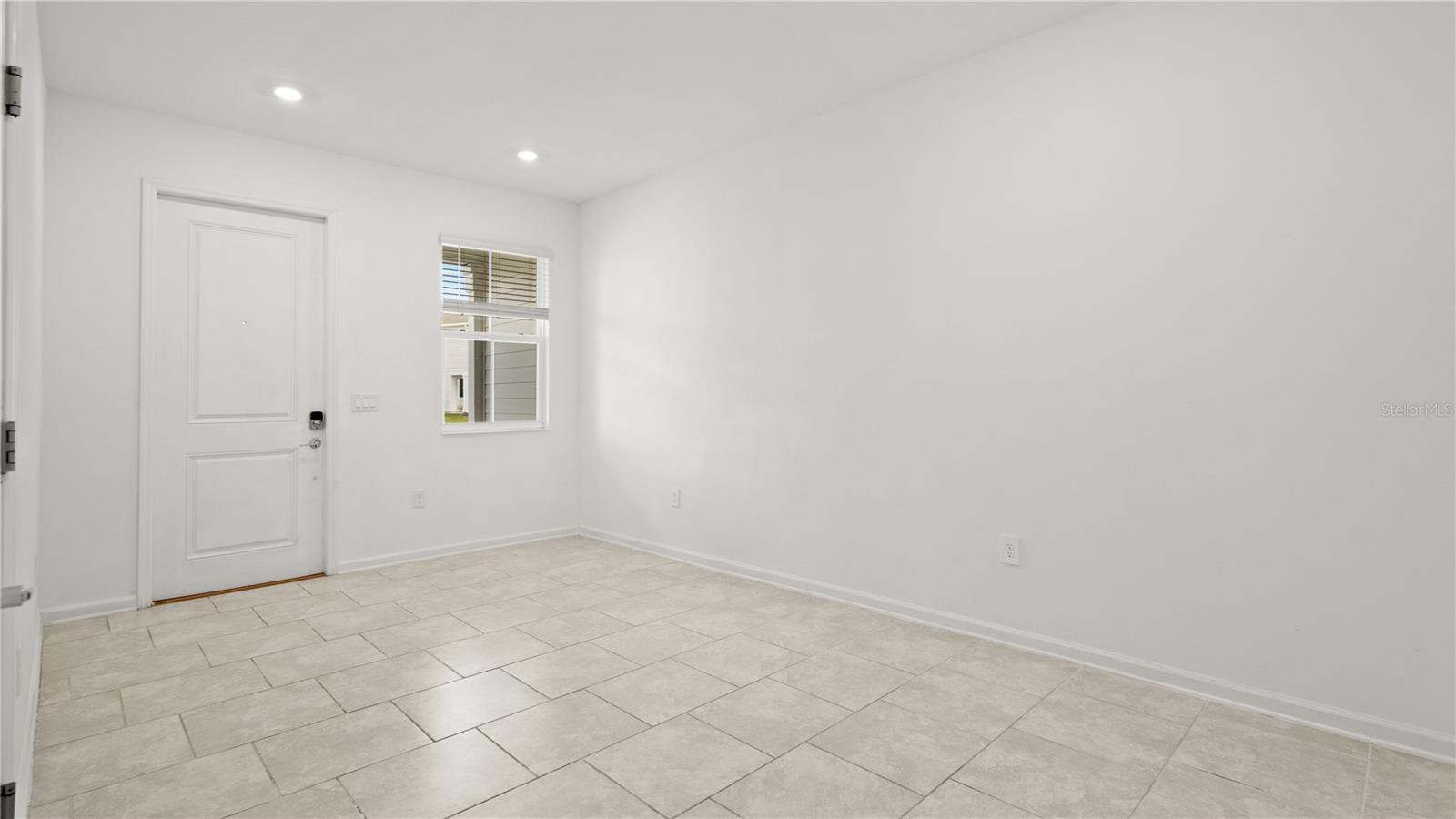 7428 Stone Creek Trl Property Photo 8