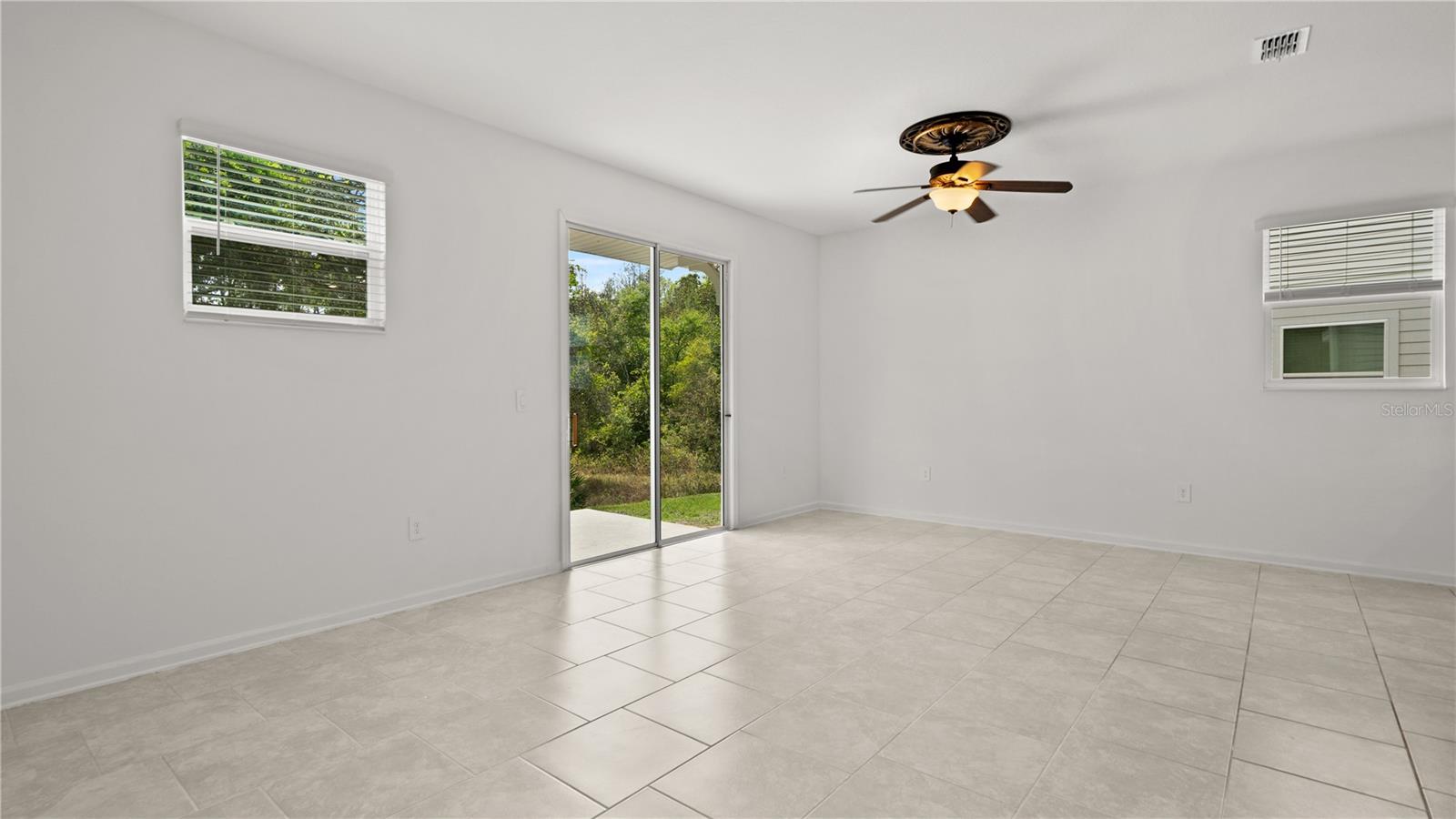 7428 Stone Creek Trl Property Photo 15