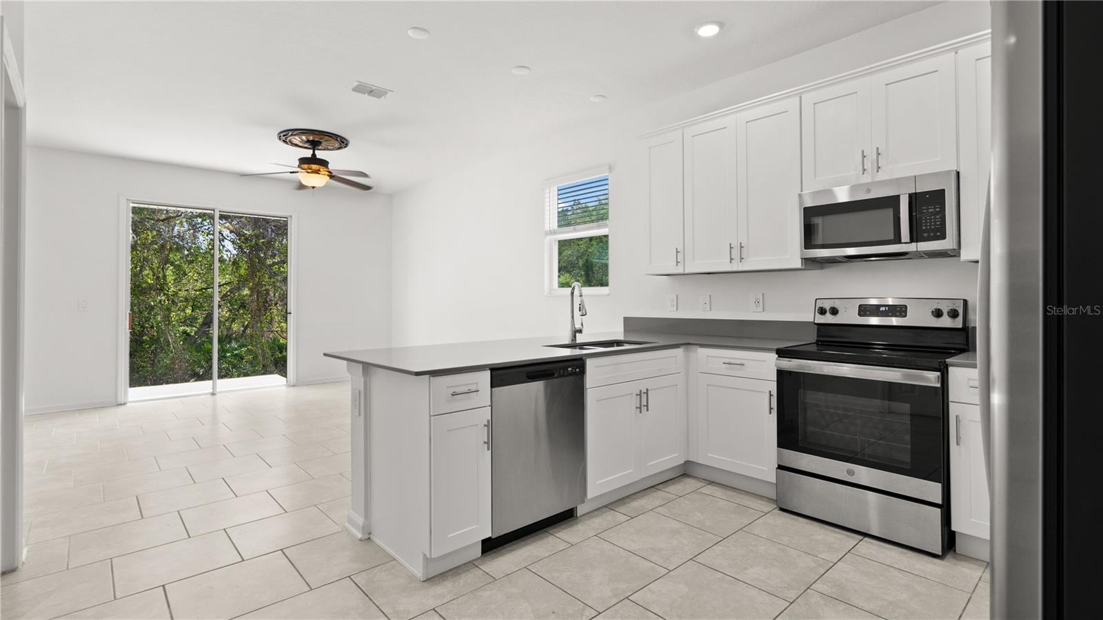 7428 Stone Creek Trl Property Photo 20