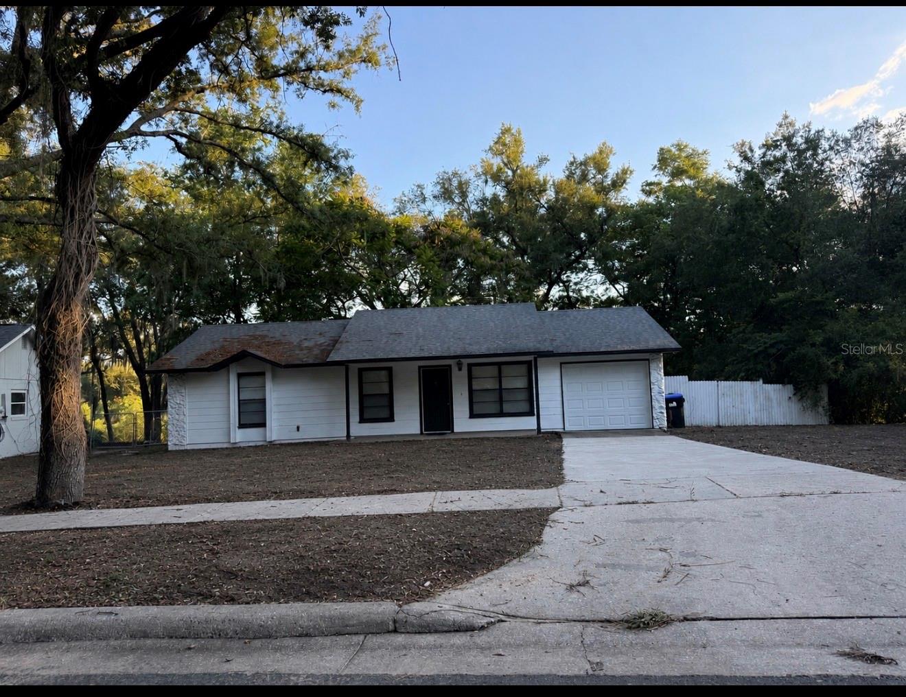 7320 Anstead Cir Property Photo 1