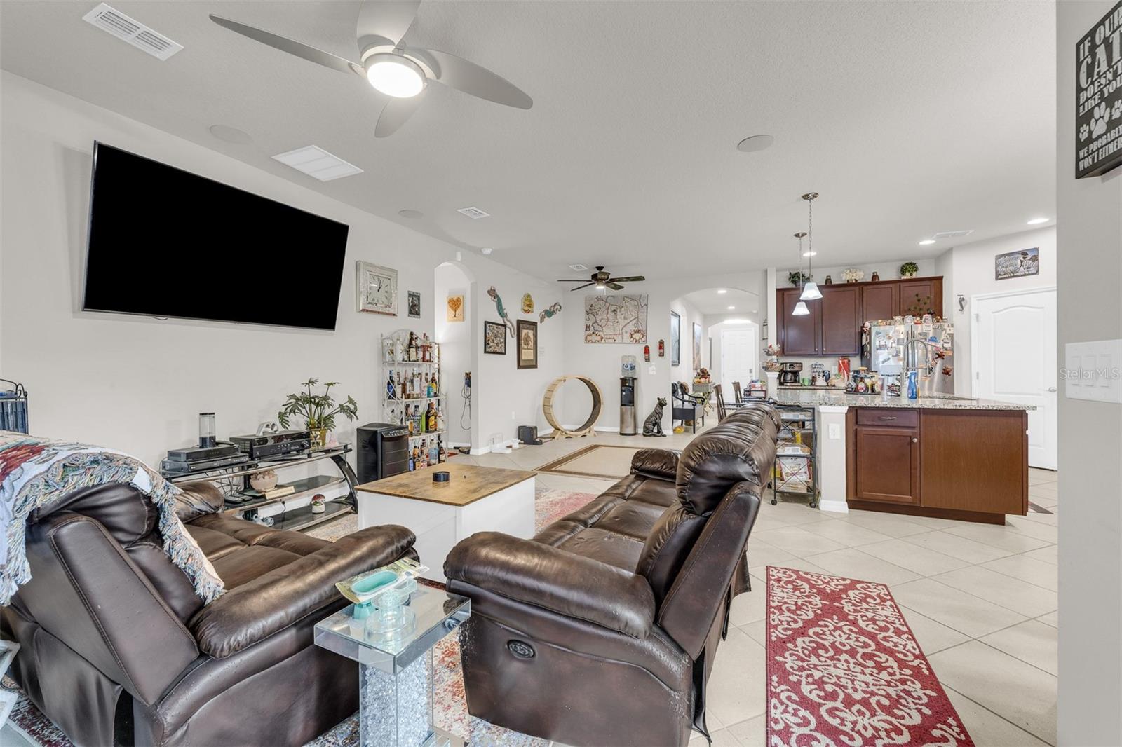 980 Glazebrook Loop Property Photo 7