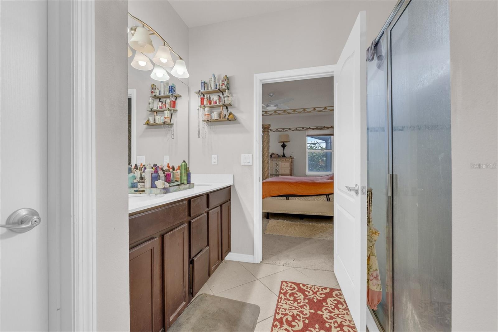 980 Glazebrook Loop Property Photo 16