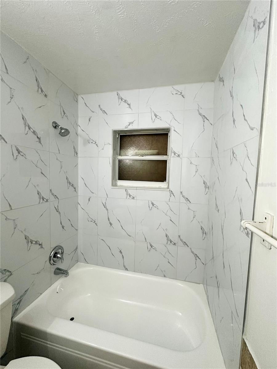 5527 Bryson Dr Property Photo 16