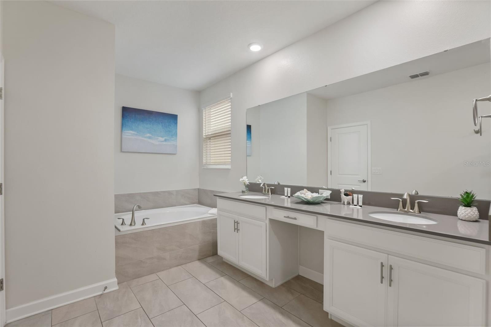621 Drop Shot Dr Property Photo 39