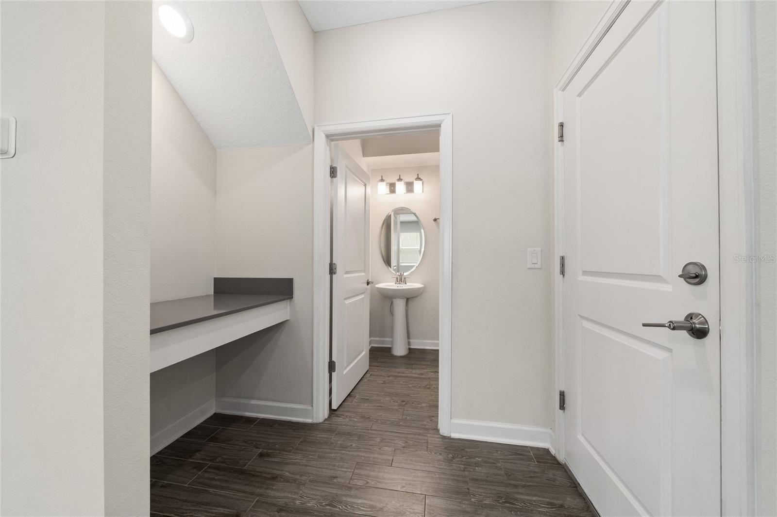 12066 Grammar Ln Property Photo 12