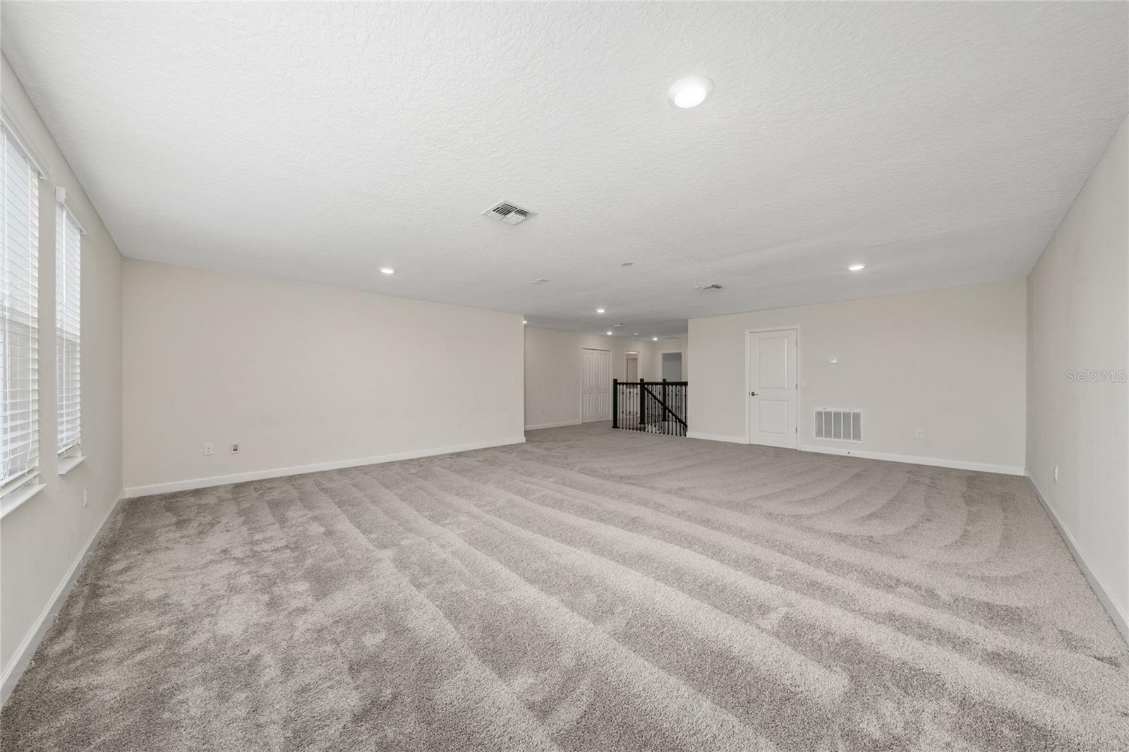 12066 Grammar Ln Property Photo 21