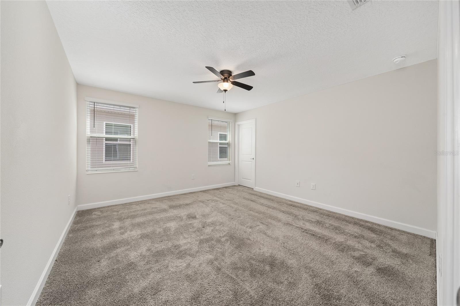 12066 Grammar Ln Property Photo 31