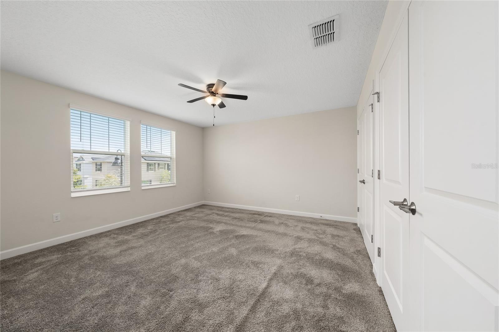 12066 Grammar Ln Property Photo 34