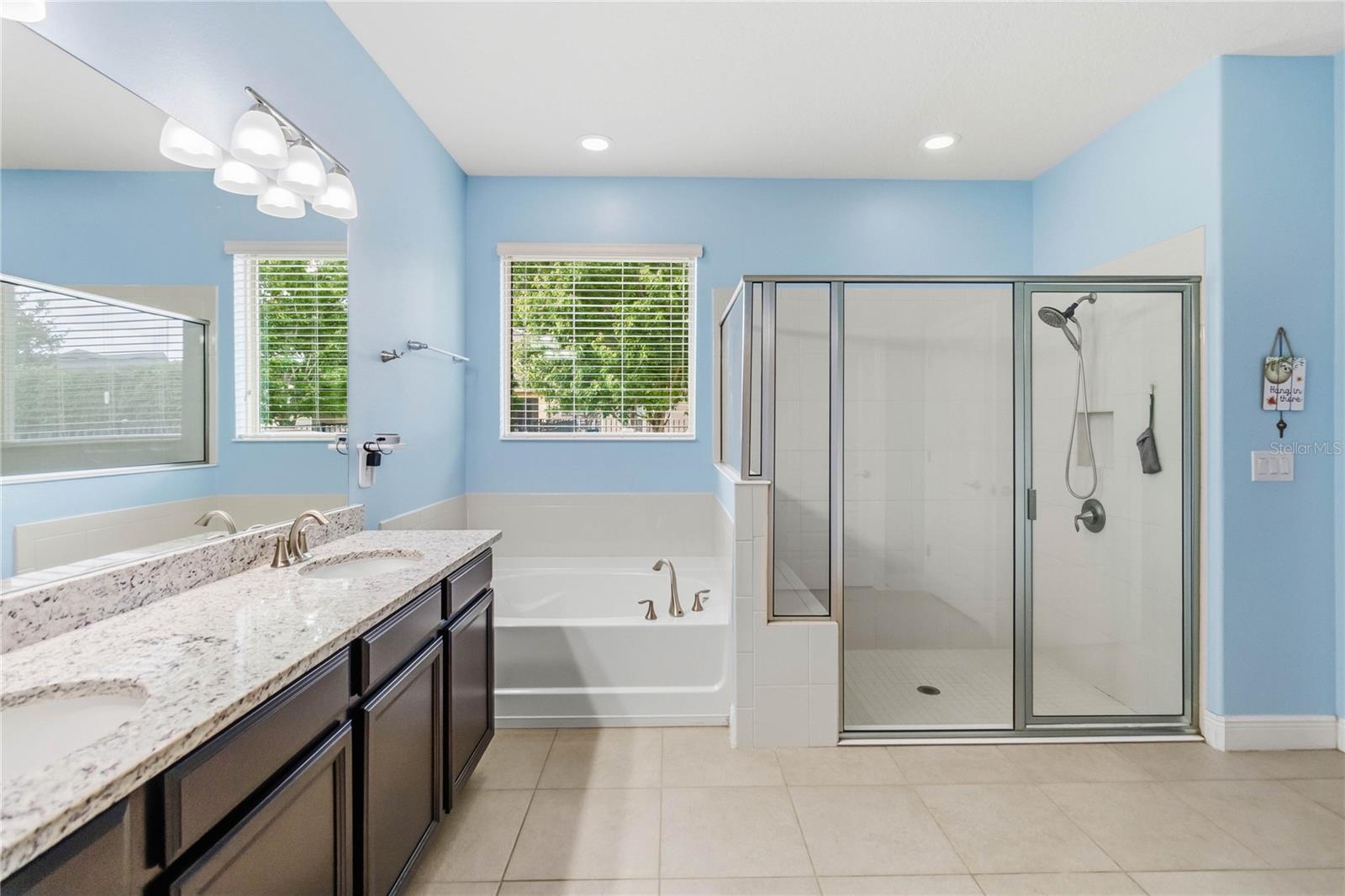 15518 Fountain Cove Ct Property Photo 25