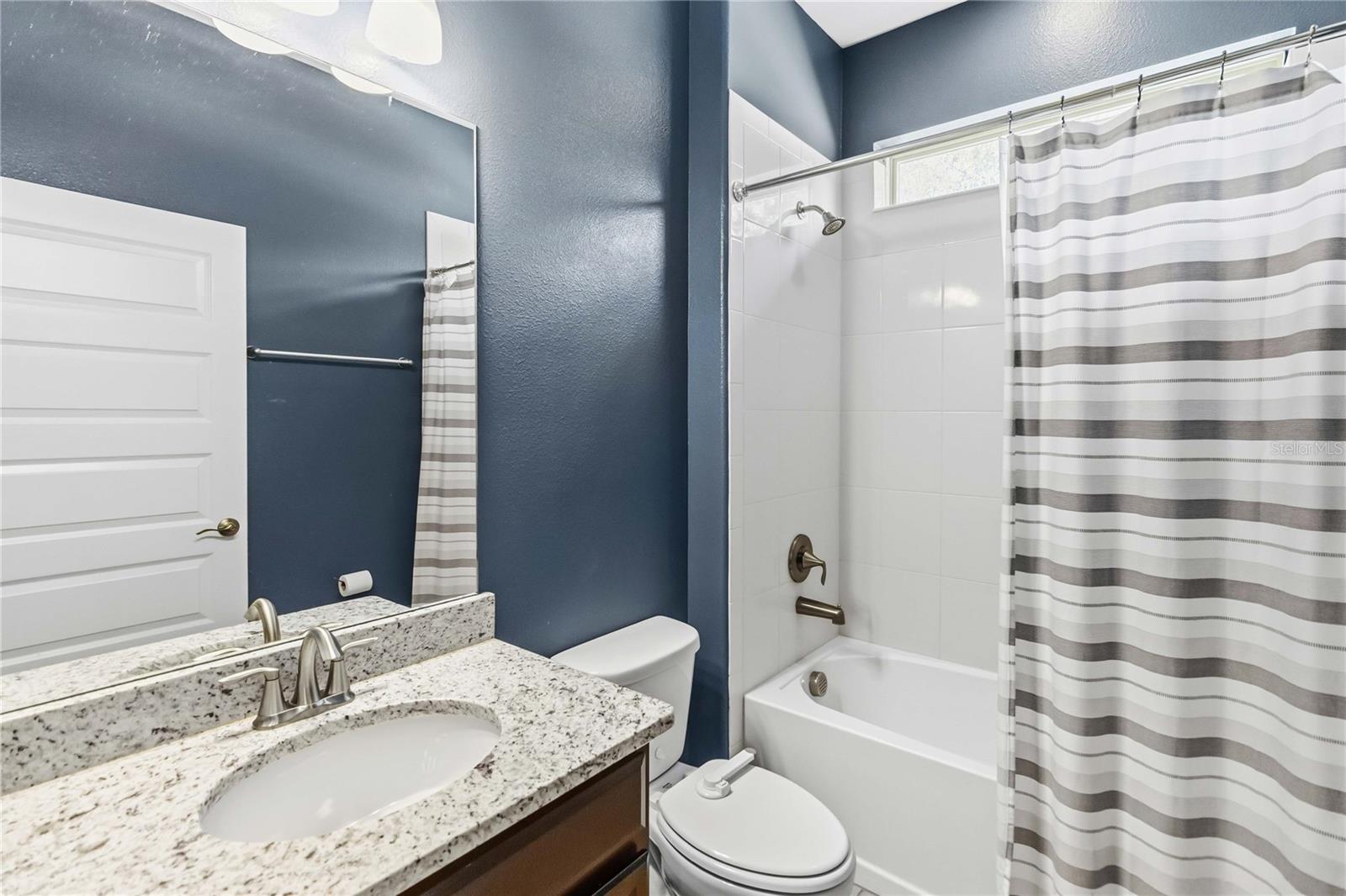 15518 Fountain Cove Ct Property Photo 31