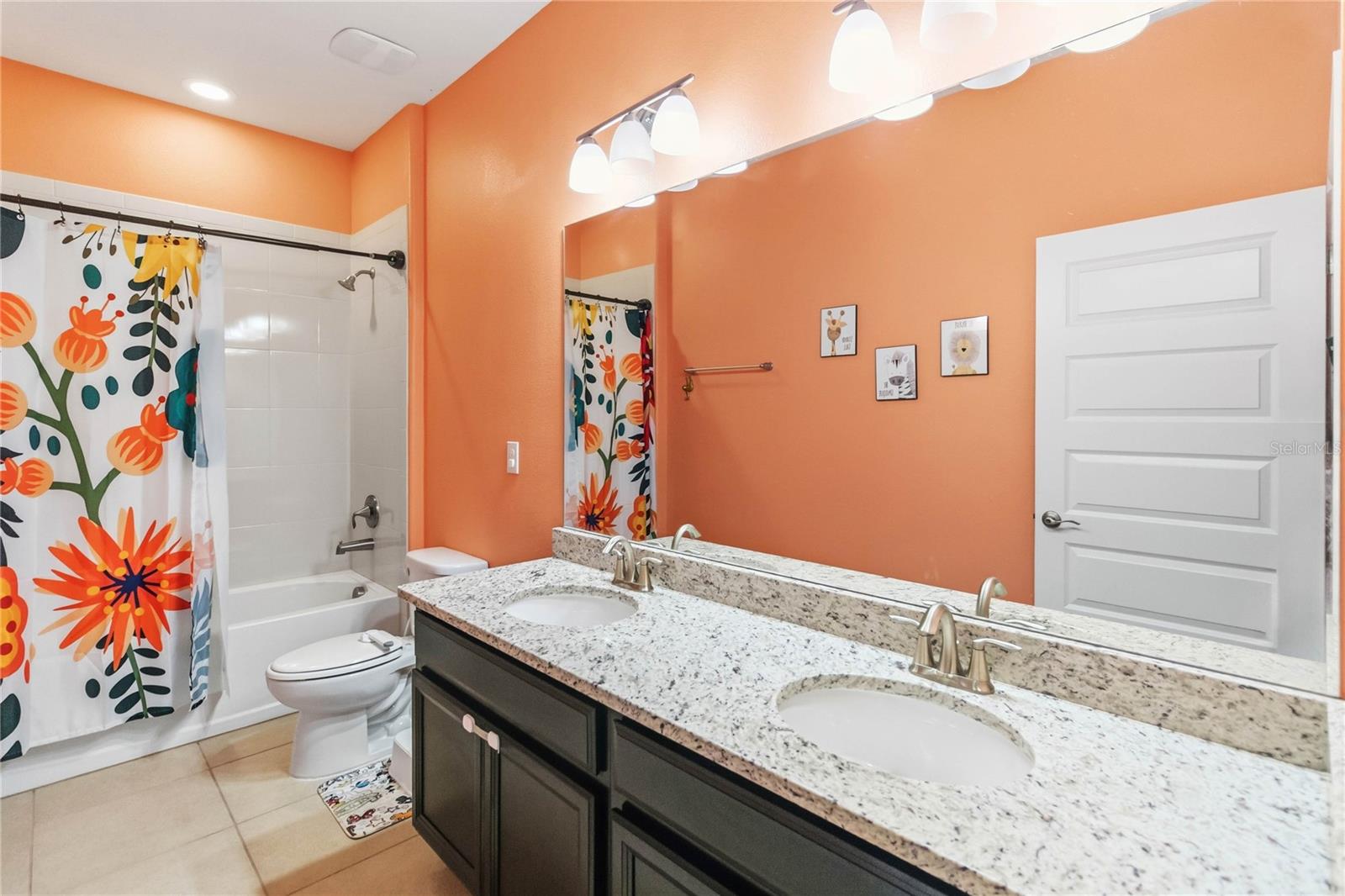 15518 Fountain Cove Ct Property Photo 32