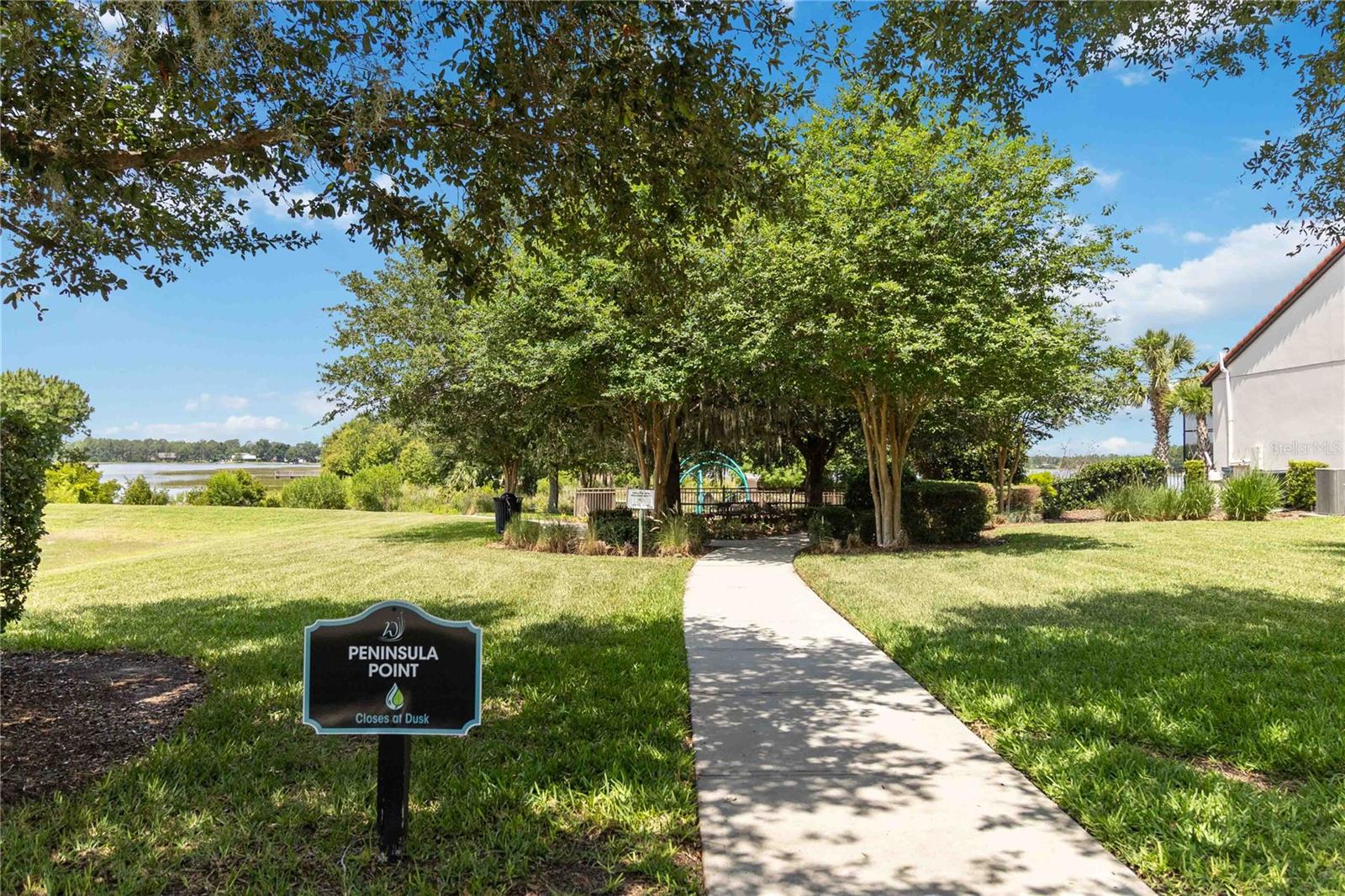 15518 Fountain Cove Ct Property Photo 43