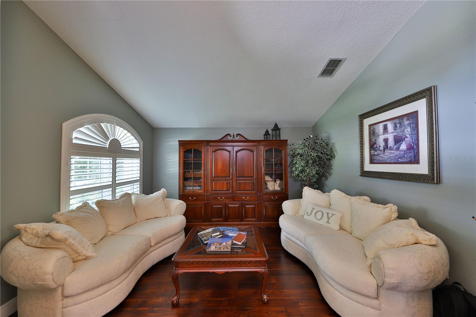 2578 Ekana Dr Property Photo 10