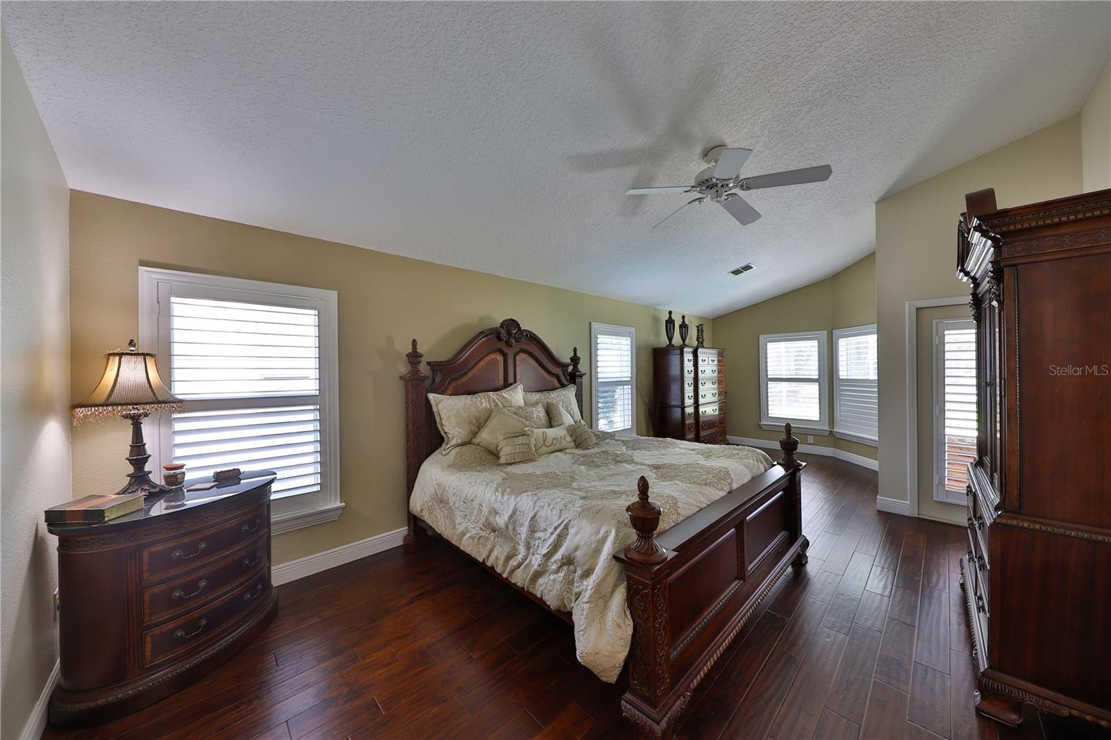 2578 Ekana Dr Property Photo 11