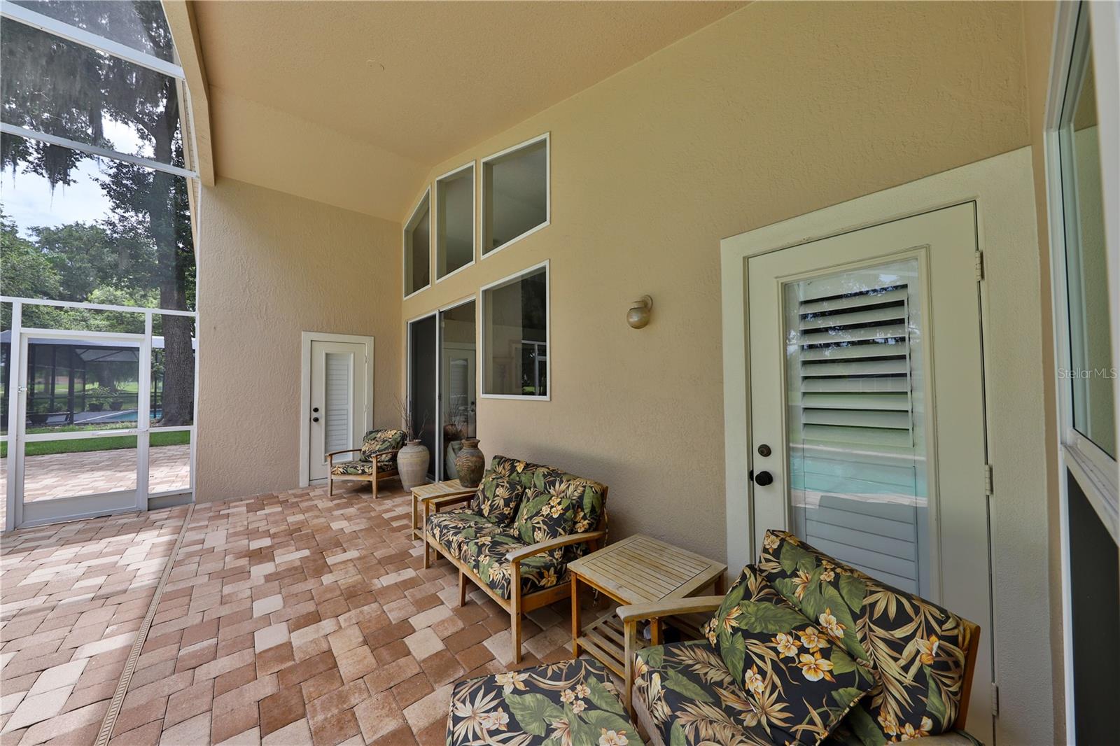 2578 Ekana Dr Property Photo 20