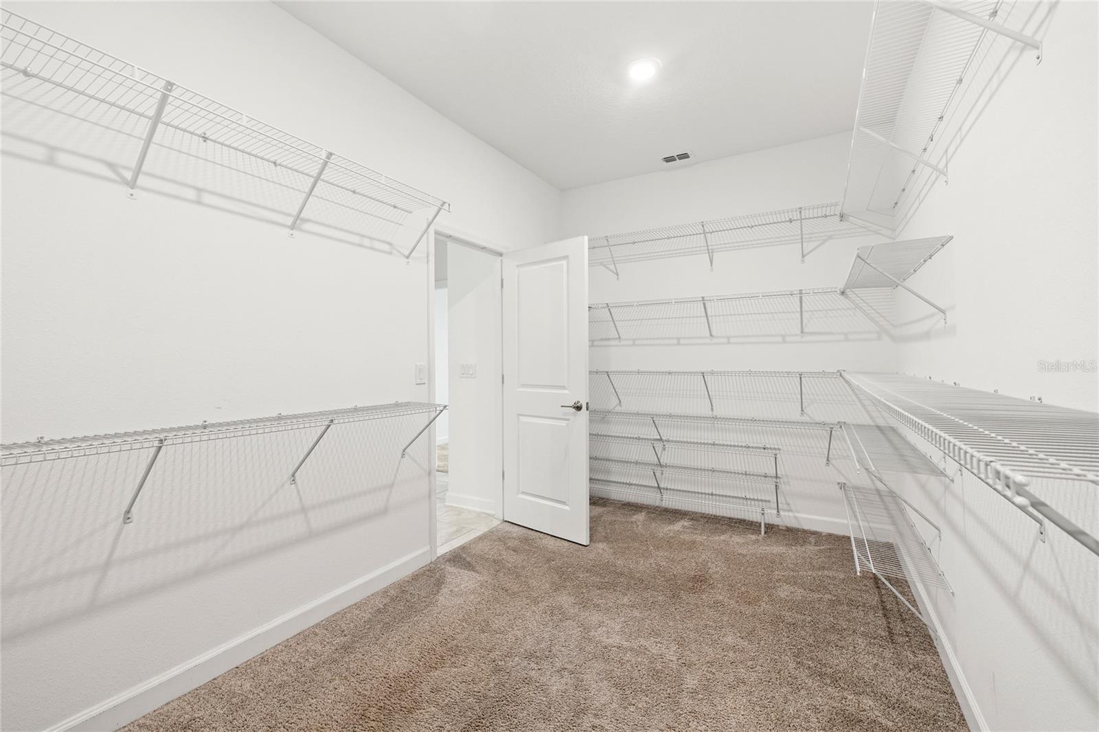 3084 Ella Way Property Photo 18
