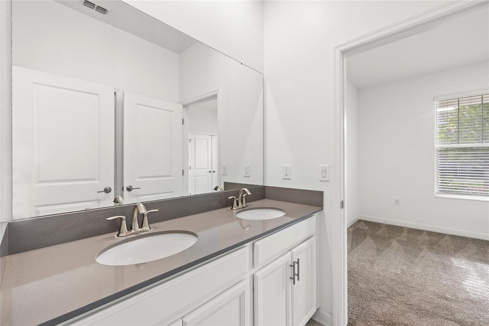 3084 Ella Way Property Photo 22