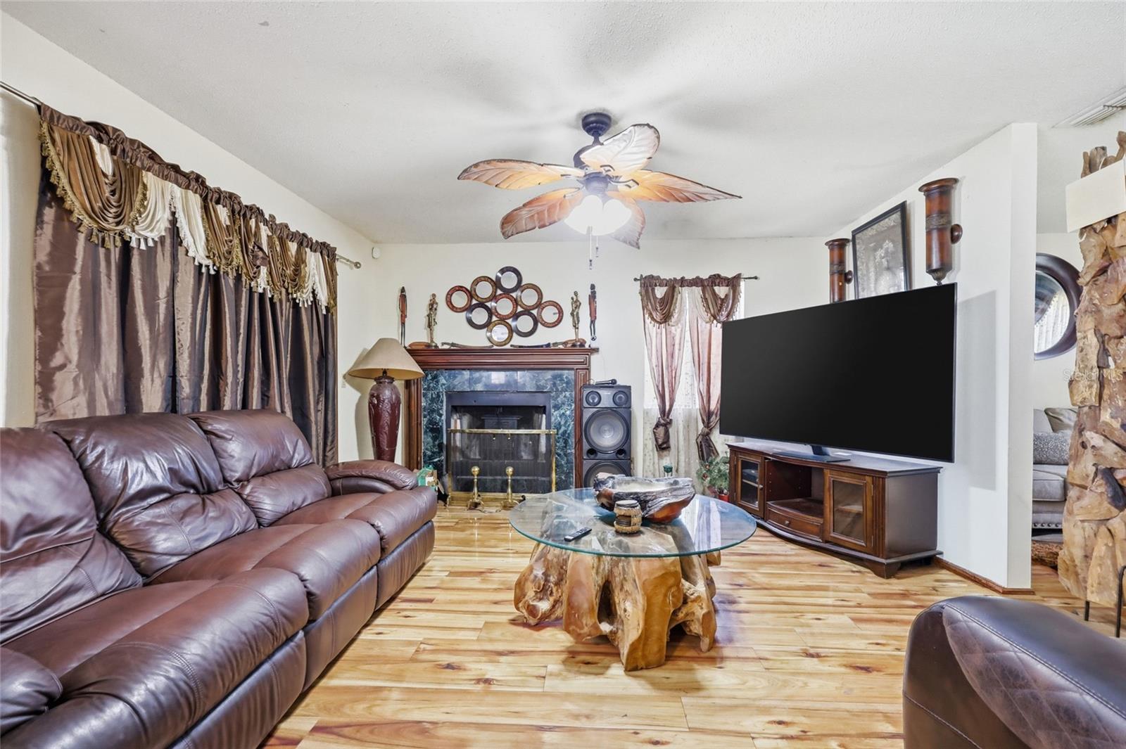 3027 Queensgate Rd Property Photo 12