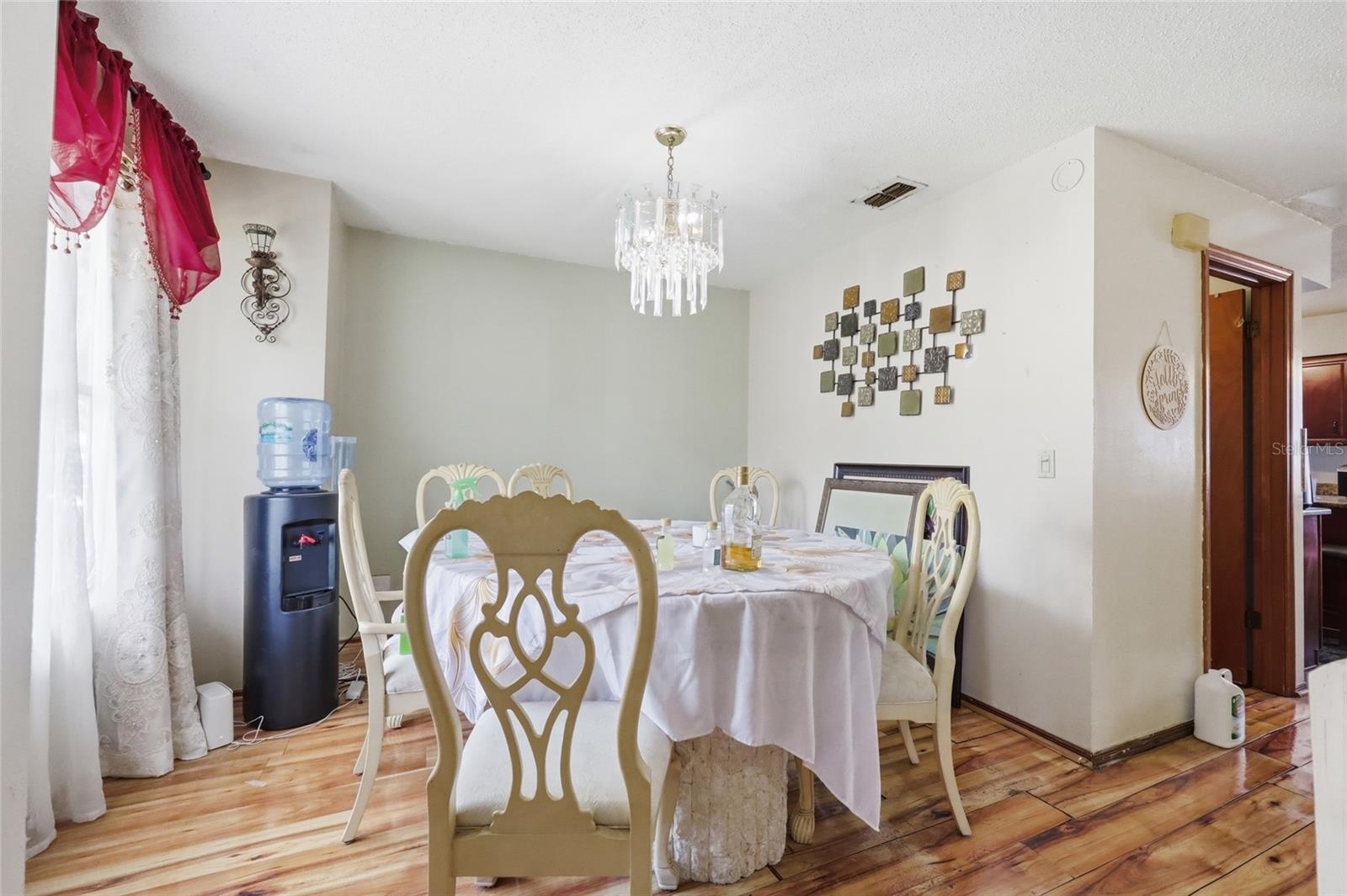 3027 Queensgate Rd Property Photo 21