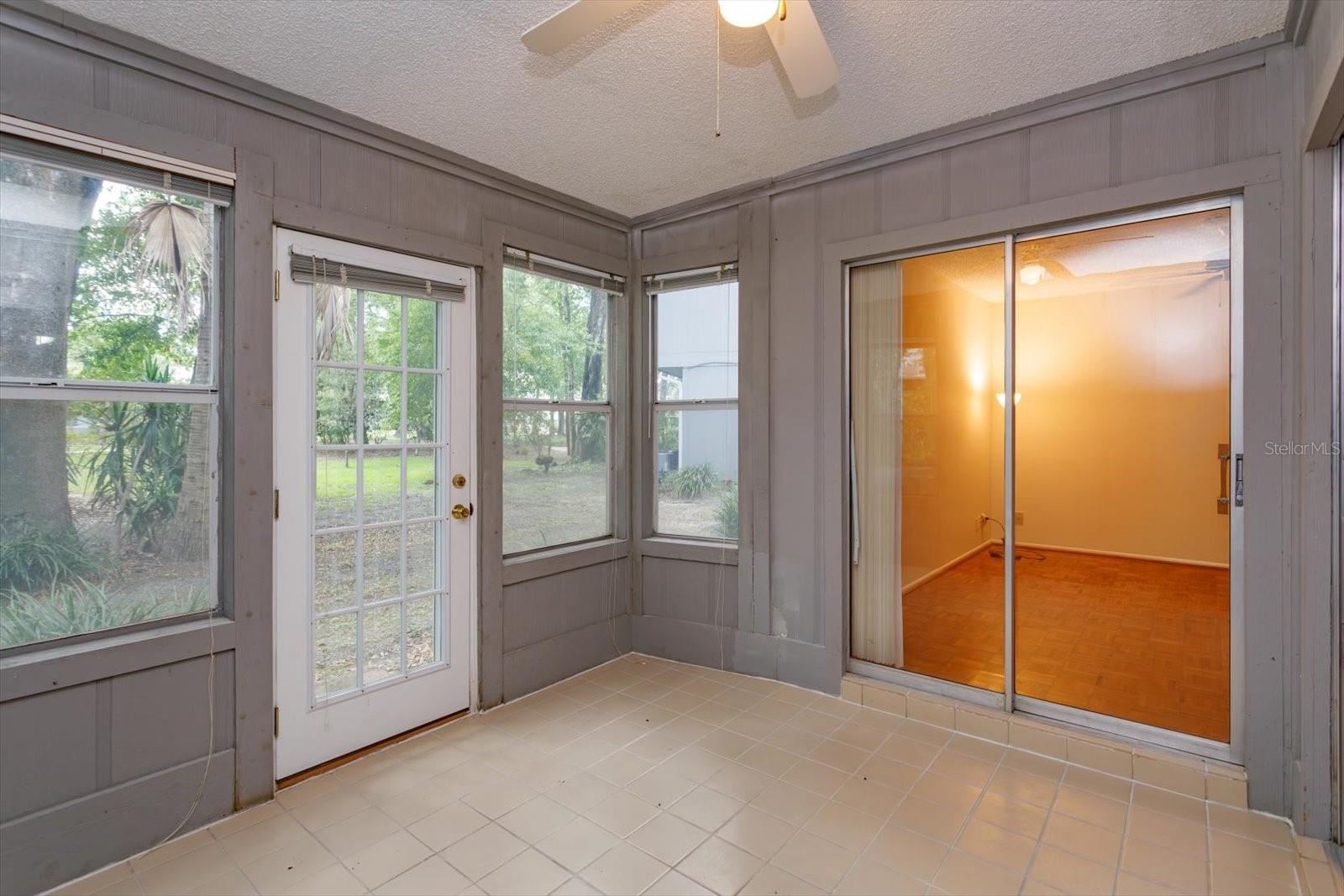 626 Red Oak Cir #106 Property Photo 22