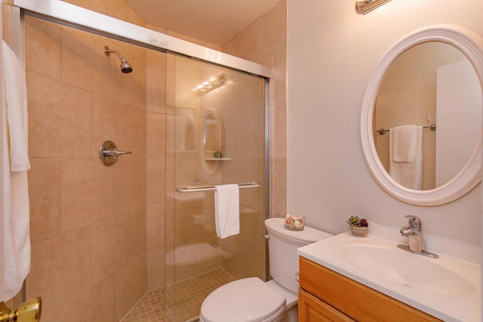 626 Red Oak Cir #106 Property Photo 26