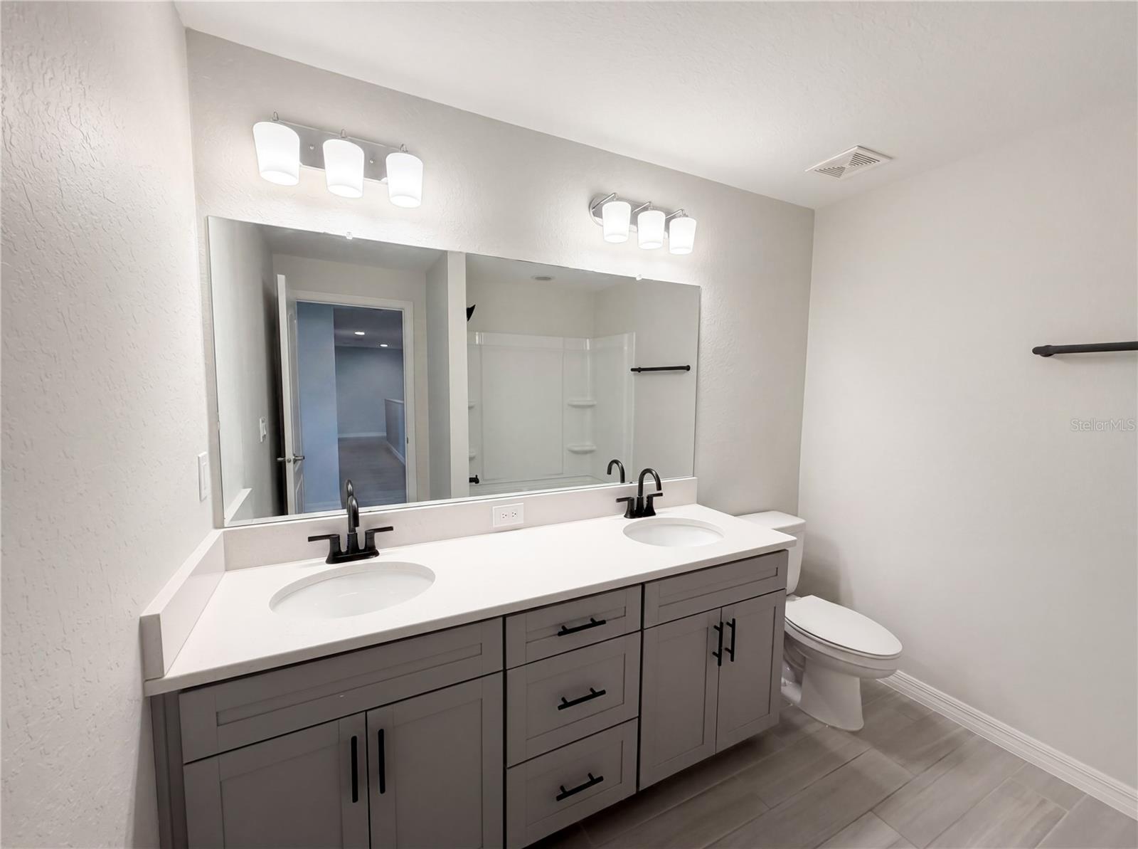 4510 Penkert Pl Property Photo 17