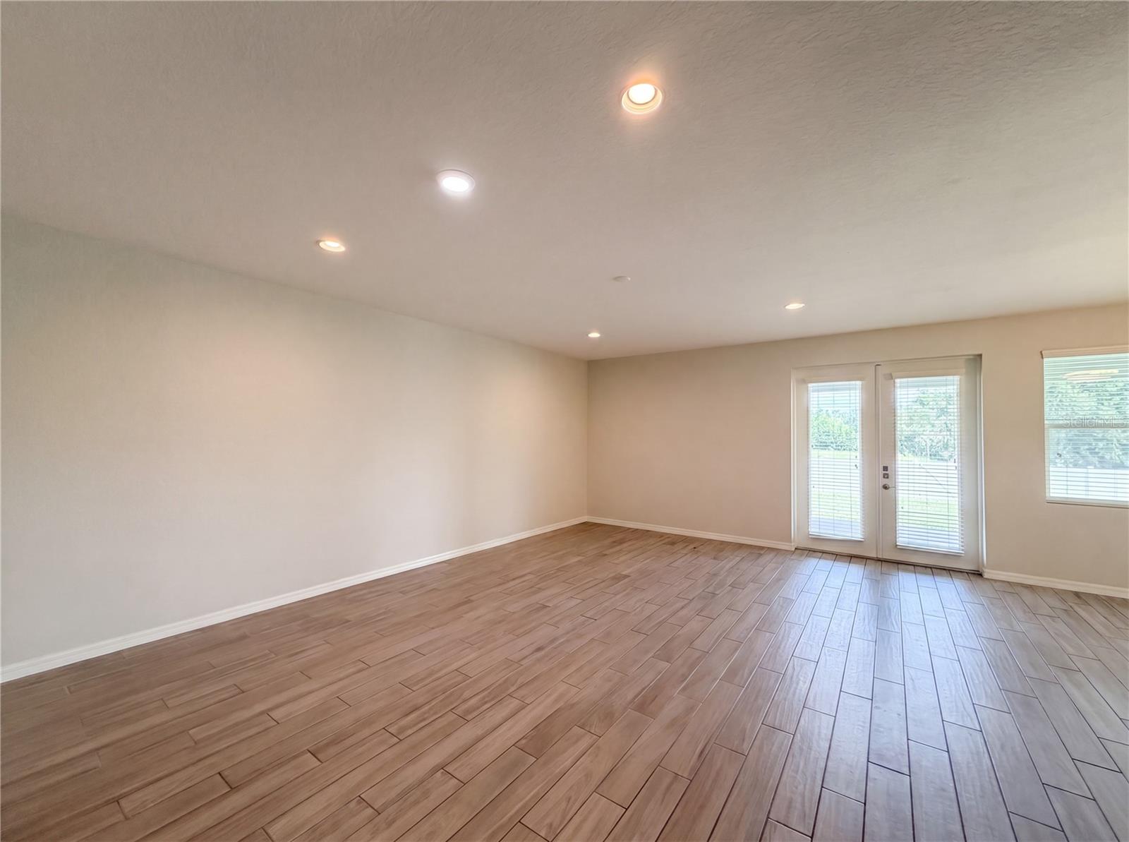 4510 Penkert Pl Property Photo 26