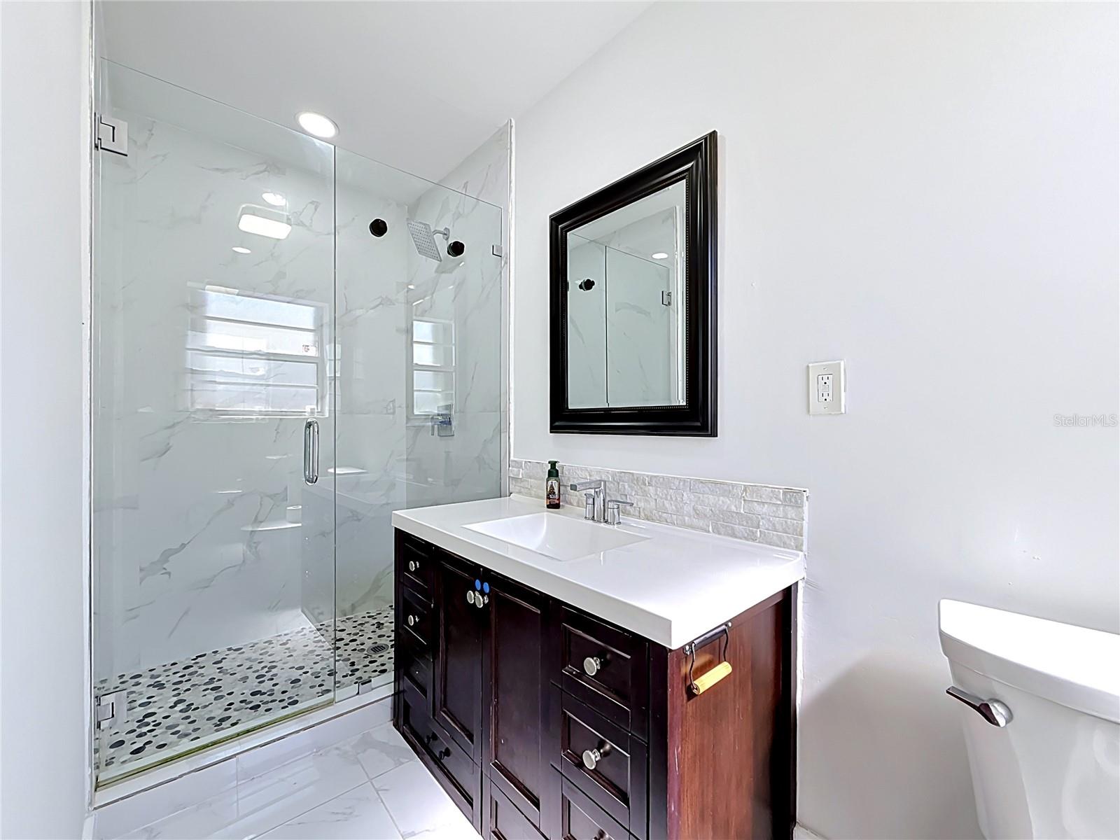 821 83rd St Property Photo 11