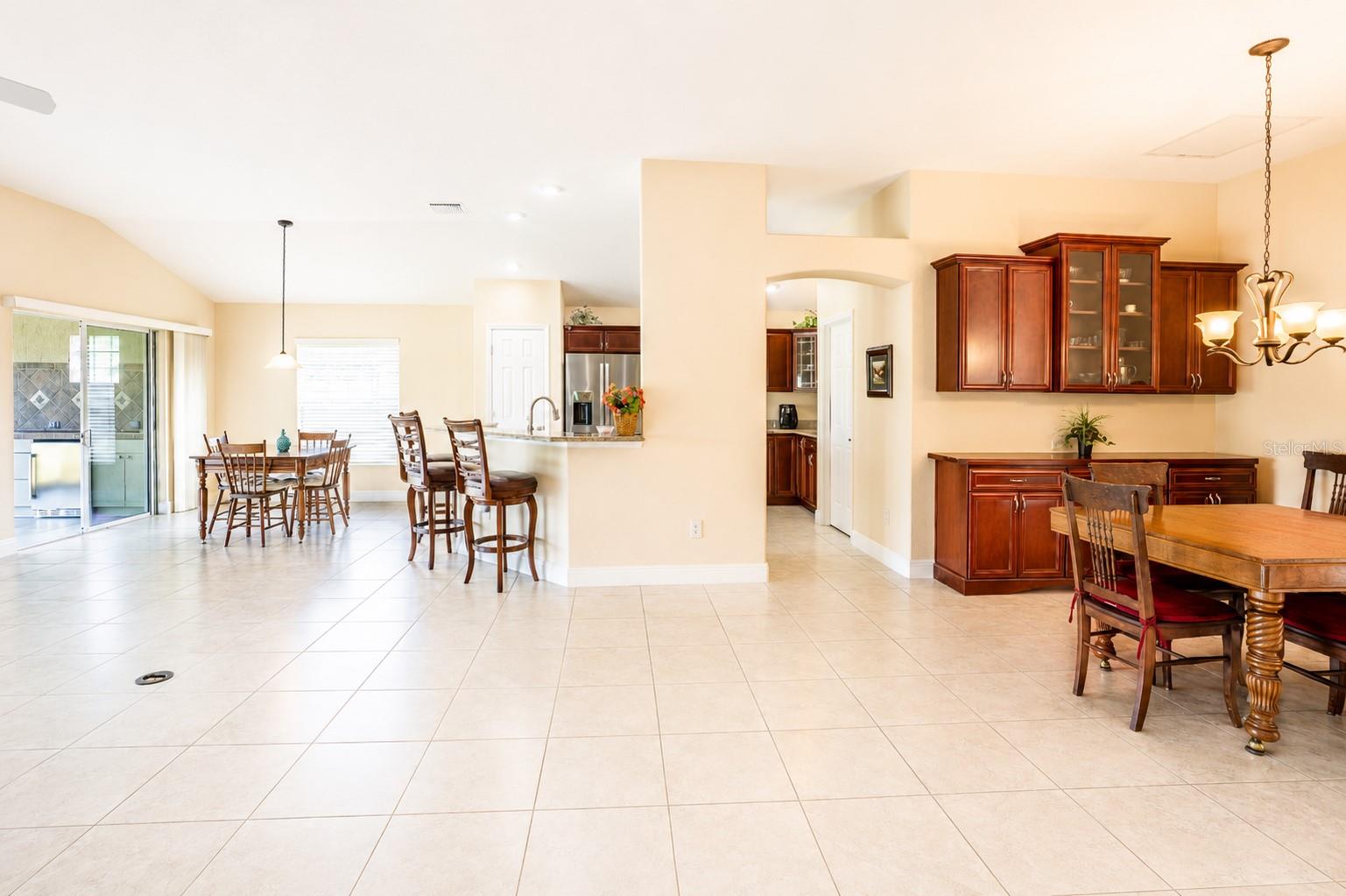 2696 Midland Ter Property Photo 10