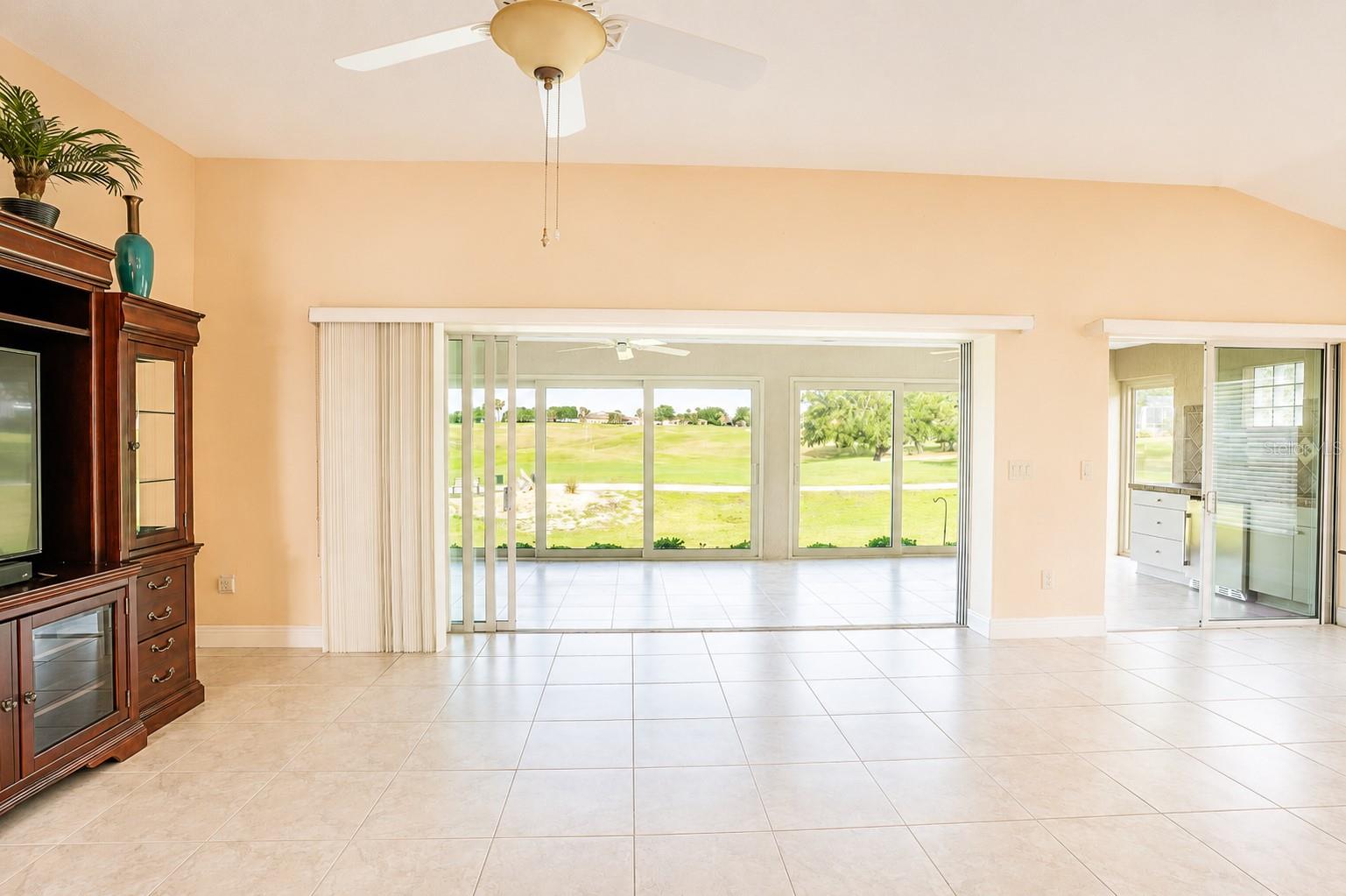 2696 Midland Ter Property Photo 15
